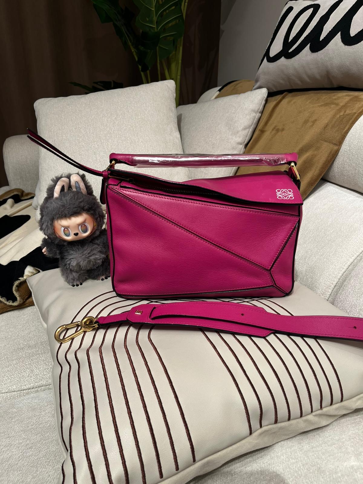 Loewe puzzle small calfskin 100%Authentic,95%new ✅strap✅dust bag