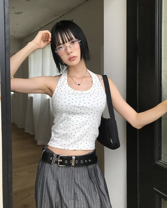 starz halter tank top