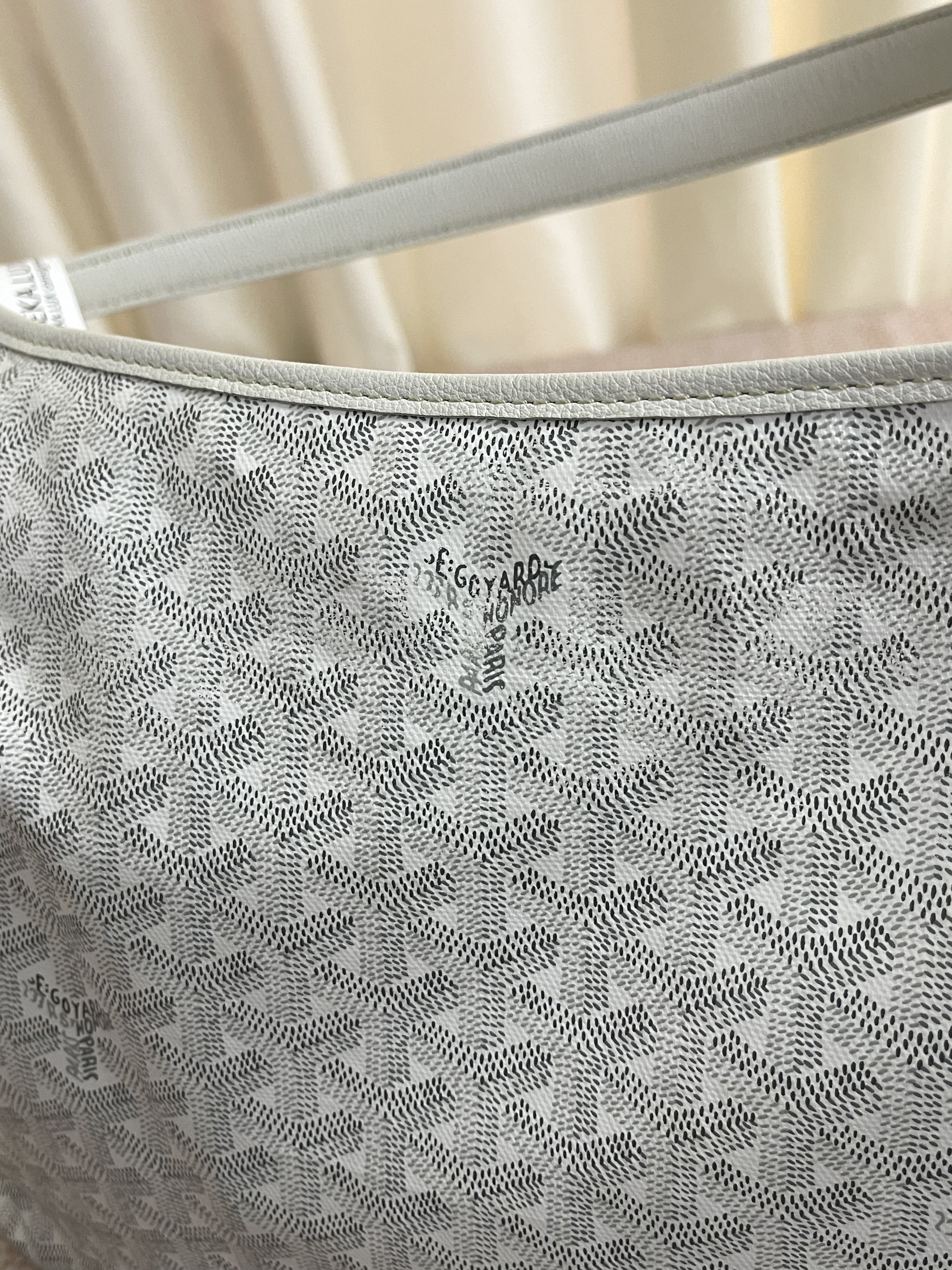 Pre-owned Goyard Hobo Bag / Product Code: 26021603