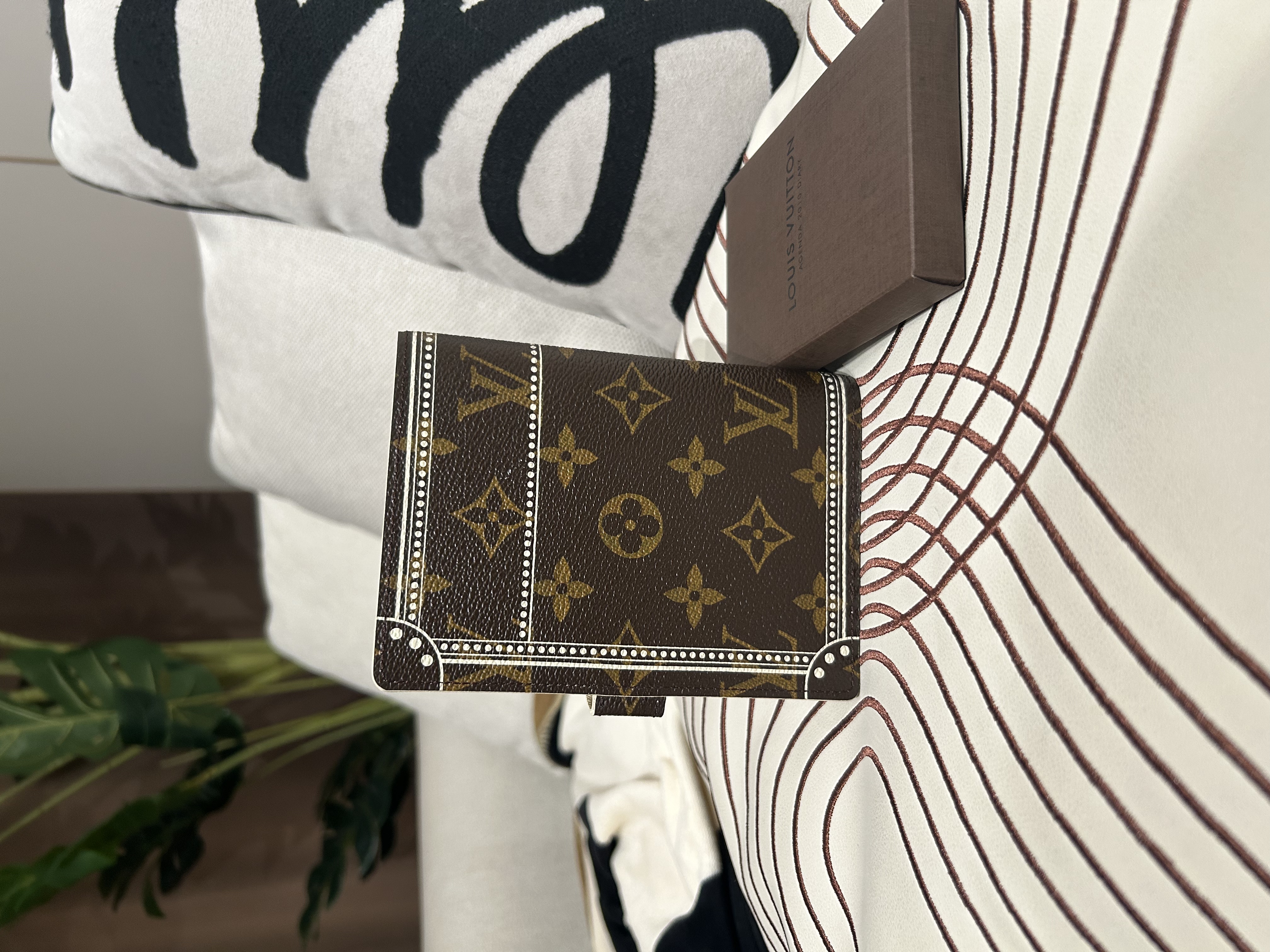 未使用品 LV Notebook Limited Edition 100%Authentic, Unused未使用品 ✅ refill ✅Dust bag