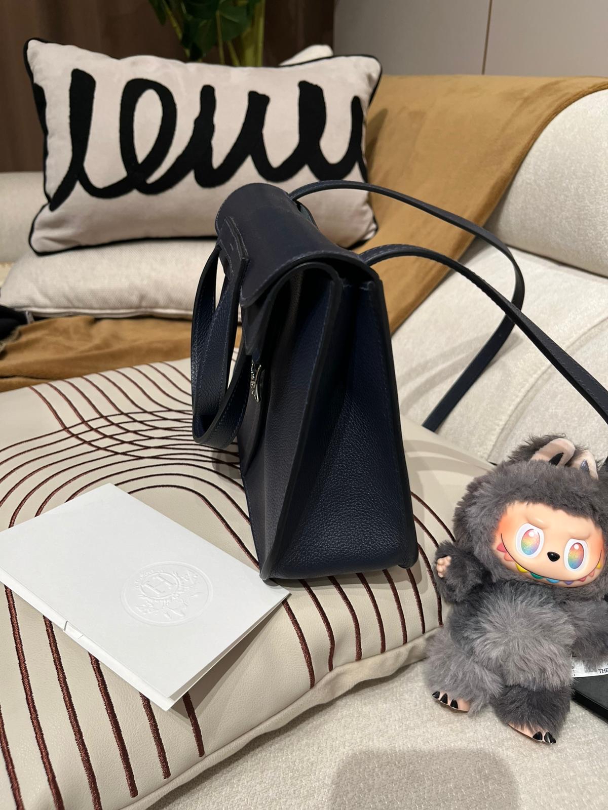 Hermes Halzan 25,STAMP U,BLEU NUIT 100%Authentic ,98%new ✅收據✅dust bag✅box 