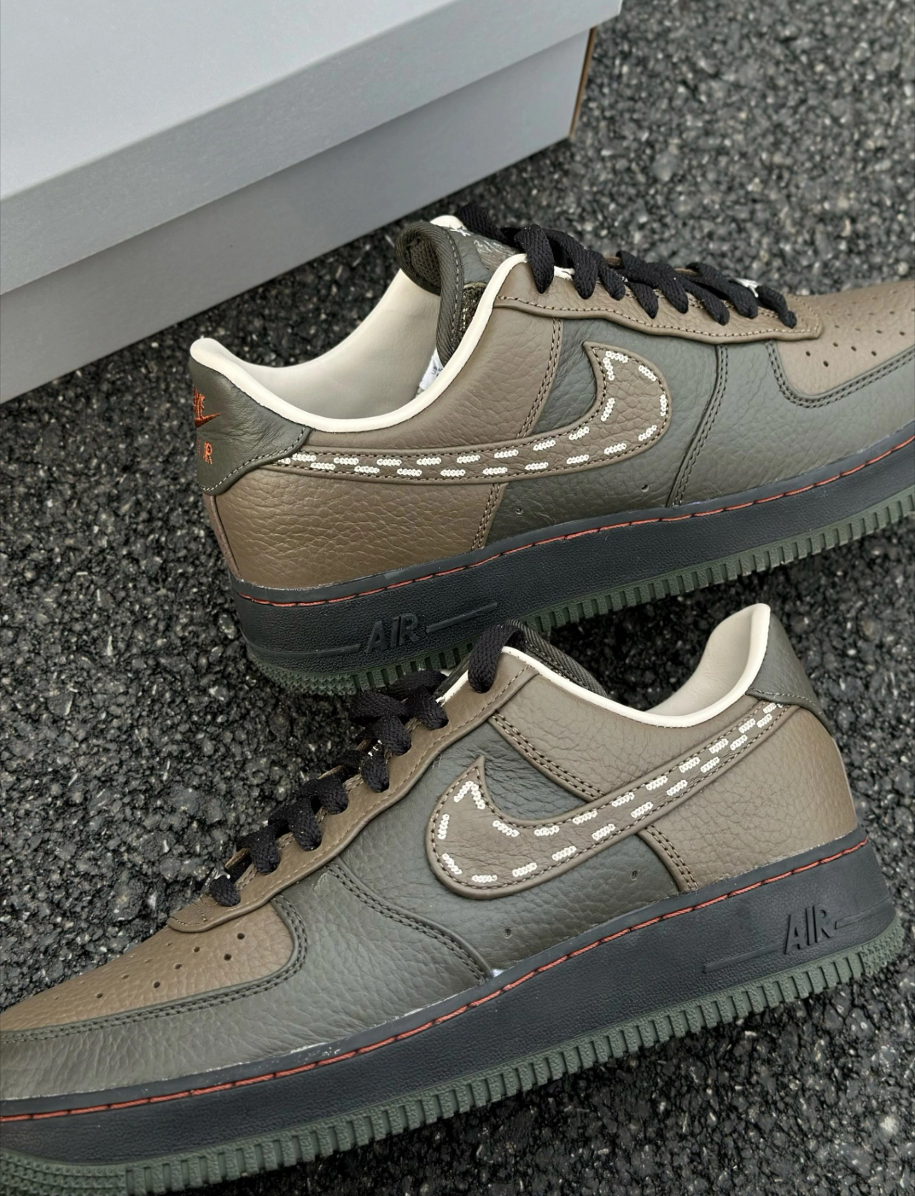 IQ1122-320 Nike Air Force 1 Low Sequoia Dark Hazel IQ1122-320