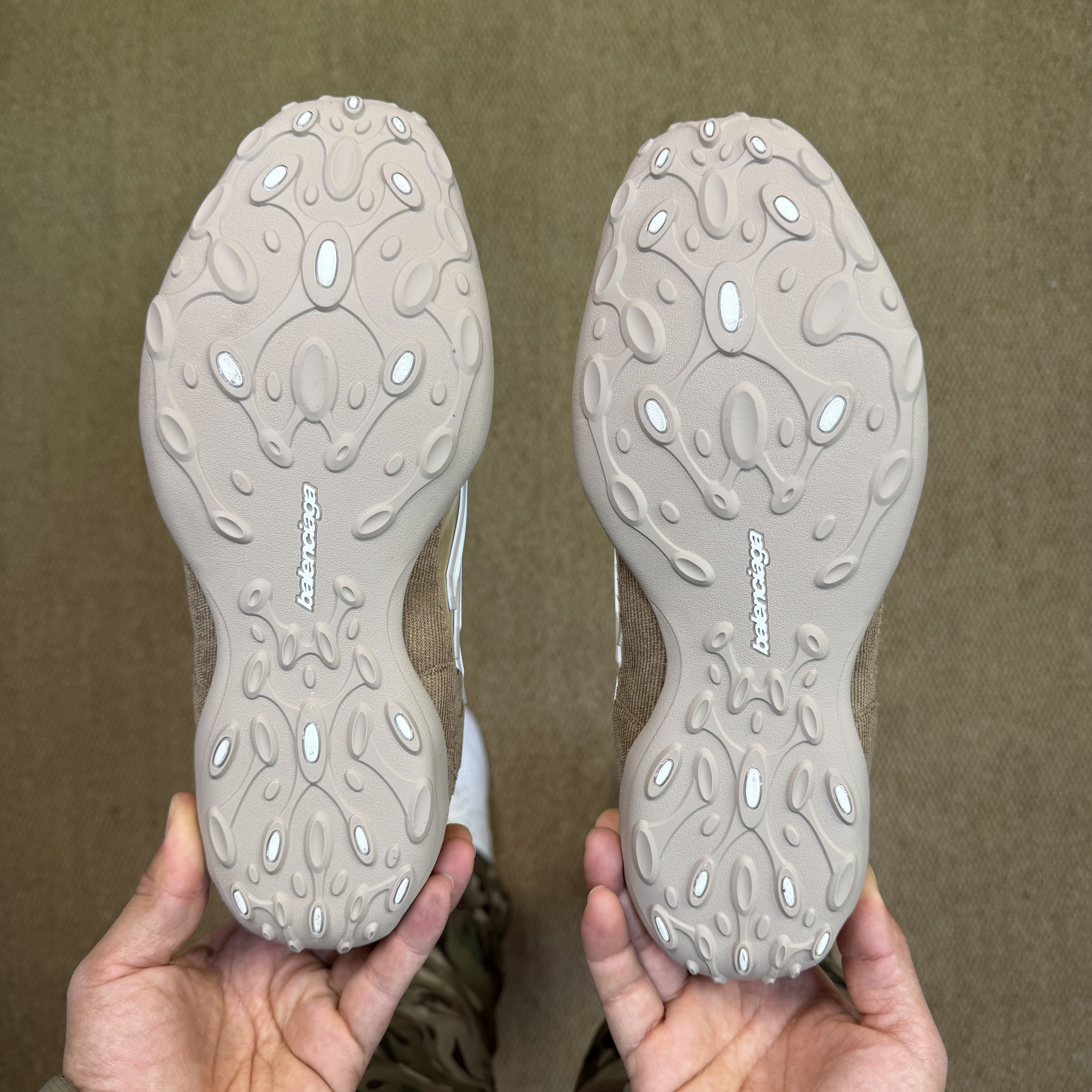 Balenciaga Monday Ultra