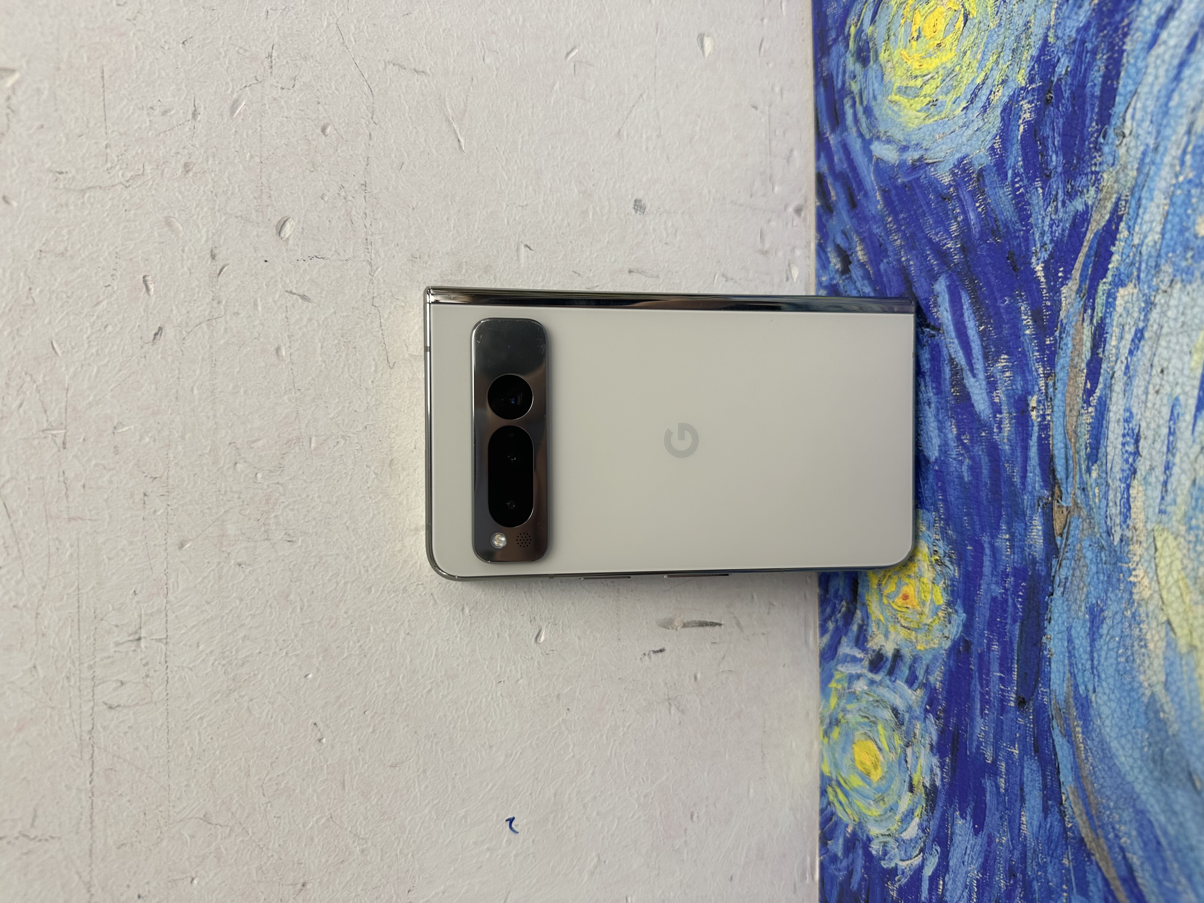 *8354 Google Pixel Fold 12+256 特價機 白色 White