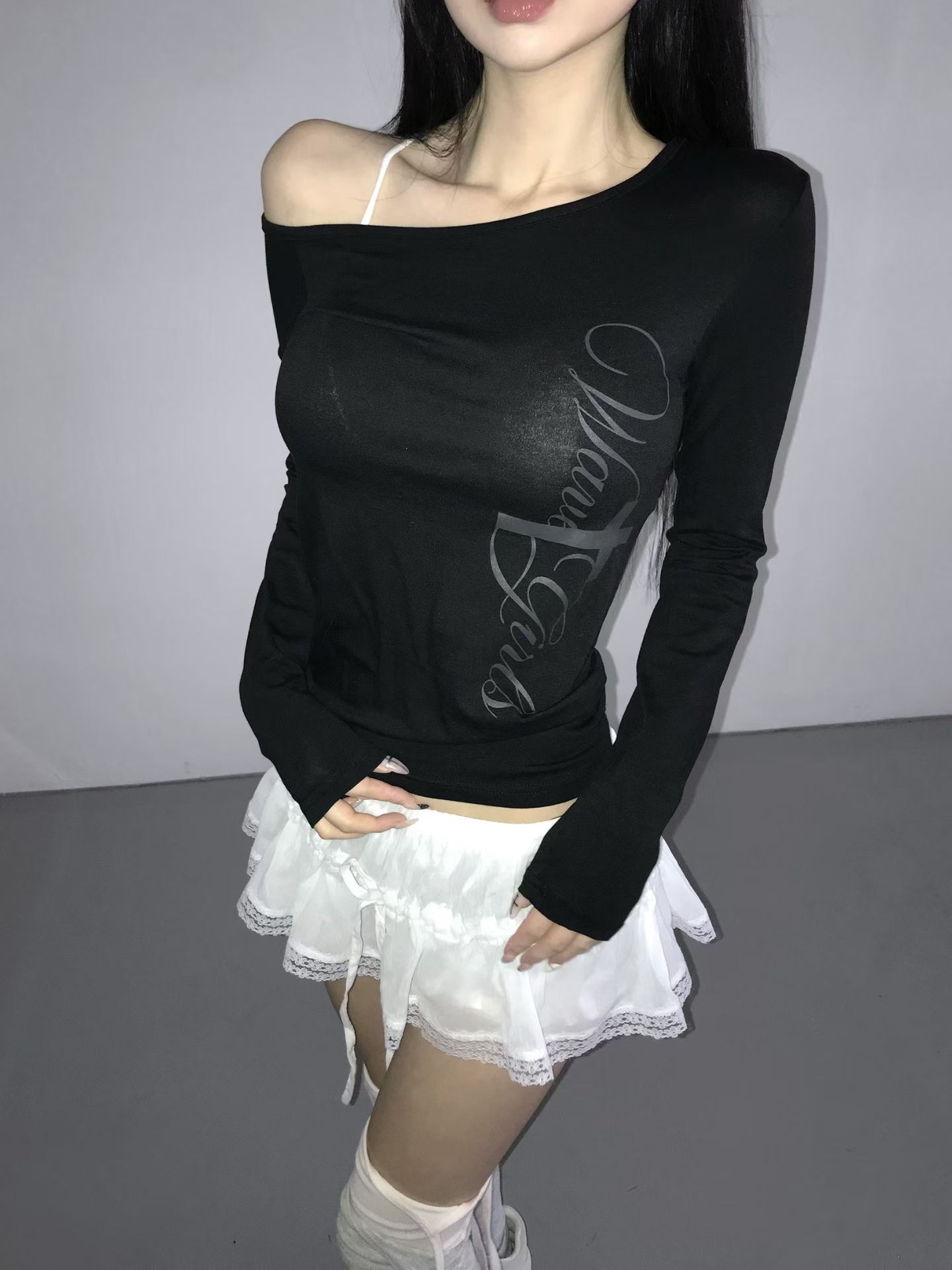 售罄❌韓國英文直字母露膊top