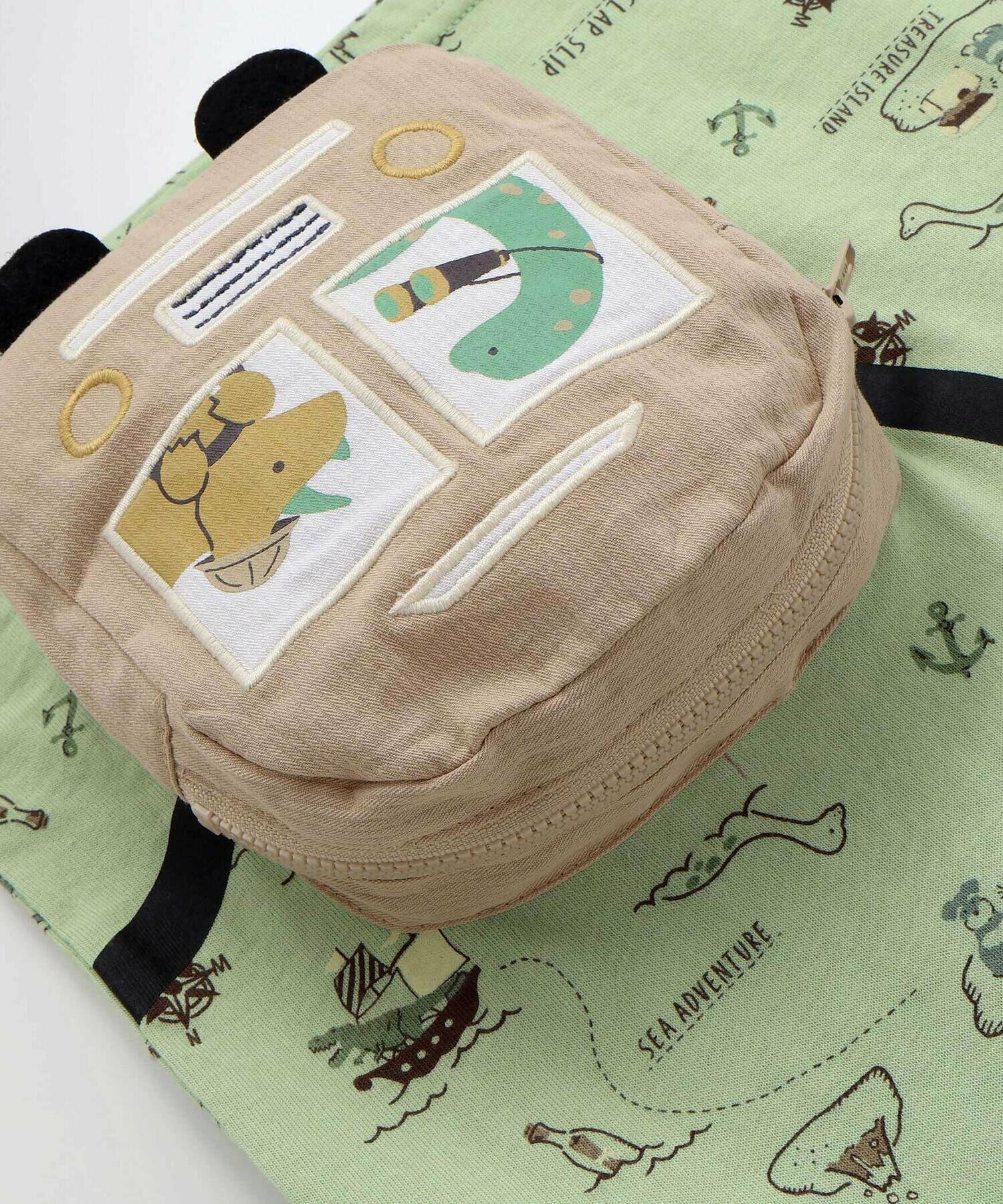 🆕【⭐訂購⭐】  日本直送🌀趣味恐龍立體小肩包 短袖Tee［2款選］🌀[ELDA-0030][260423]