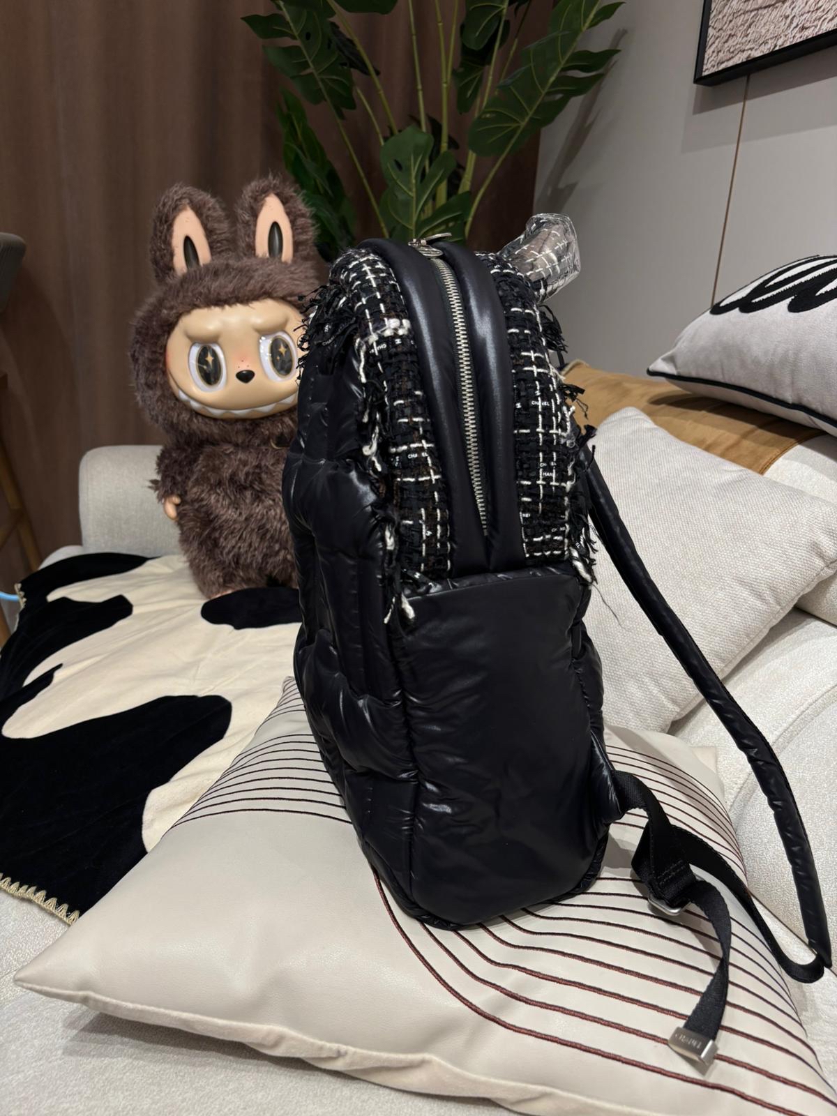 未使用品 Chanel coco cocoon backpack nylon 100%Authentic ,unused ✅貼✅dust bag