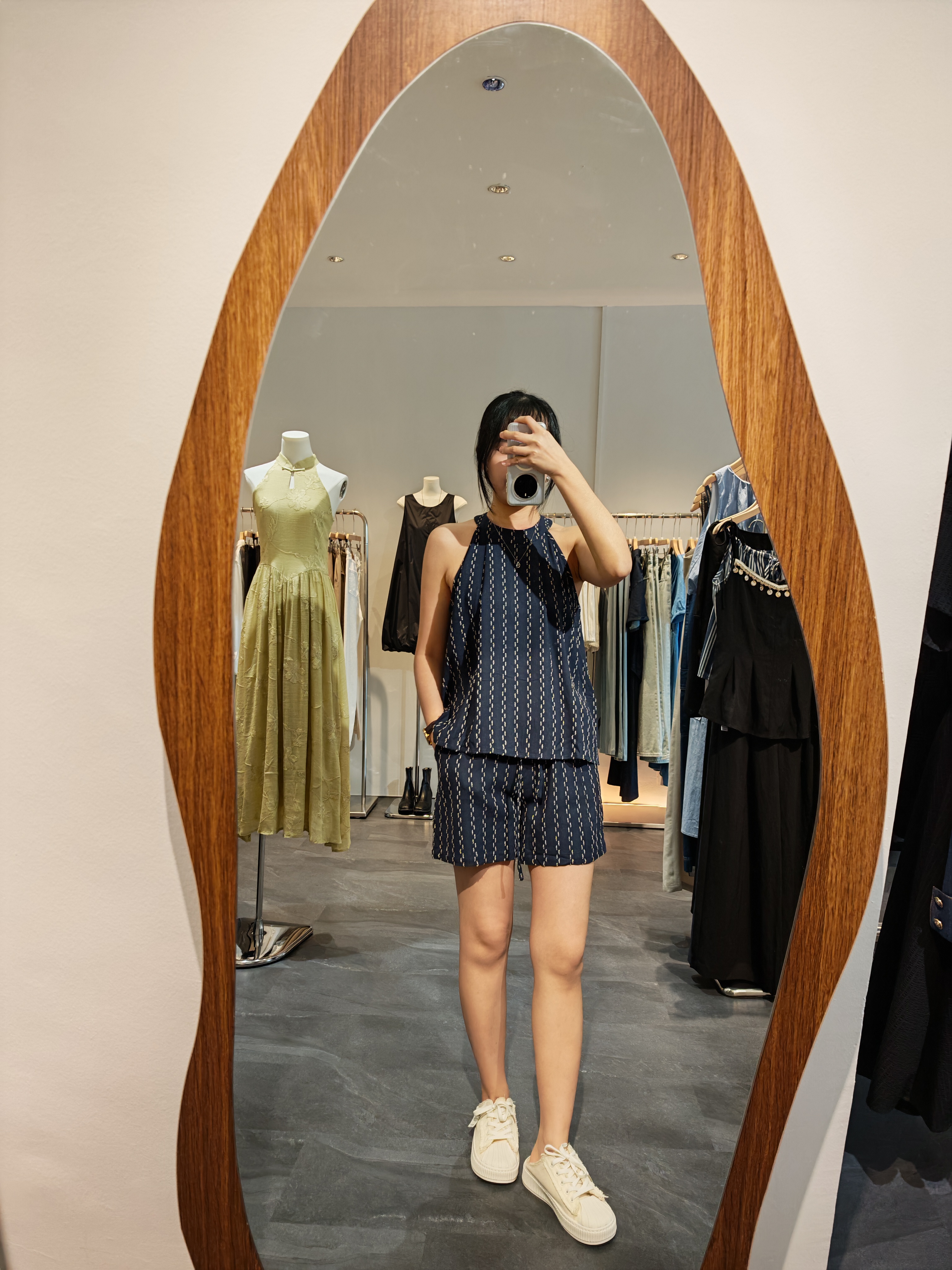 棉麻挂脖上衣+短裤套装 Linen Set Wear