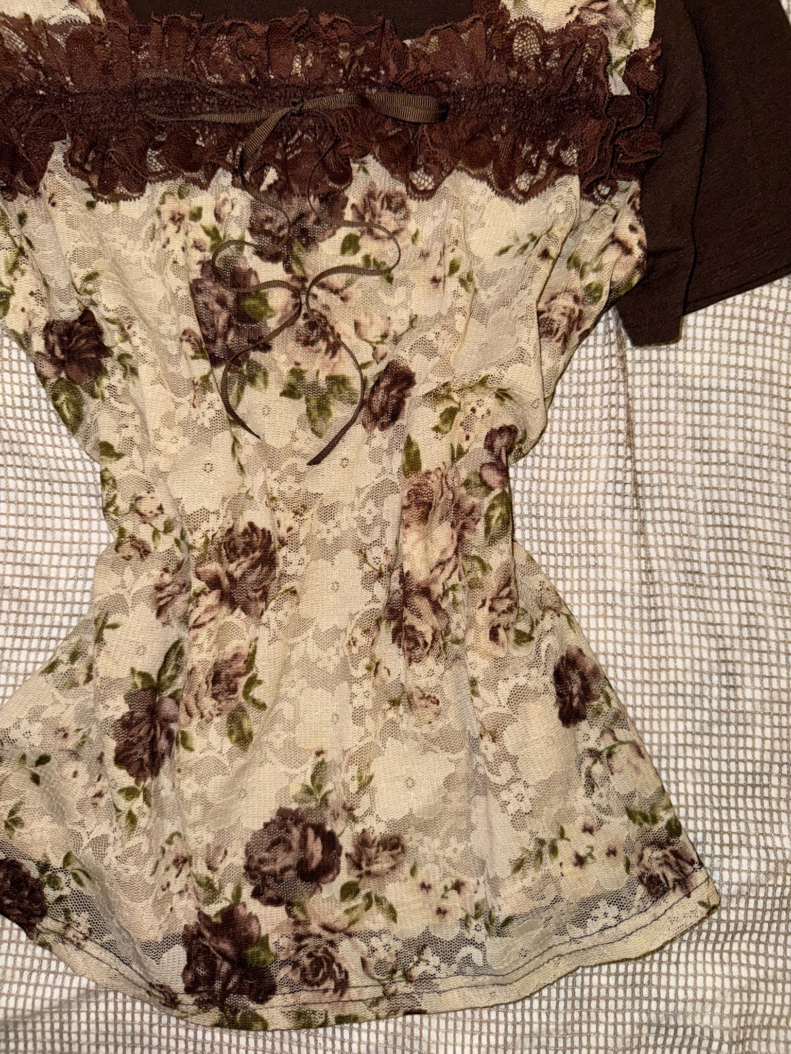 Vintage Floral Lace Center Bow Milkmaid Top