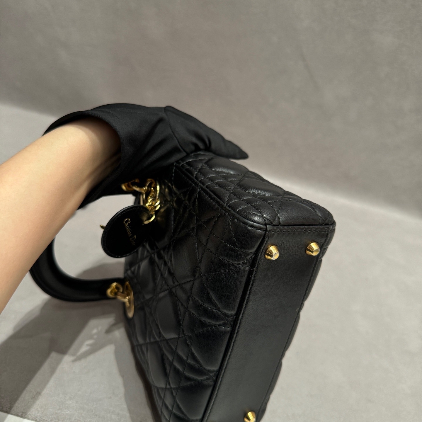 【預訂貨品】Dior Lady Dior三格黑金羊皮戴妃包