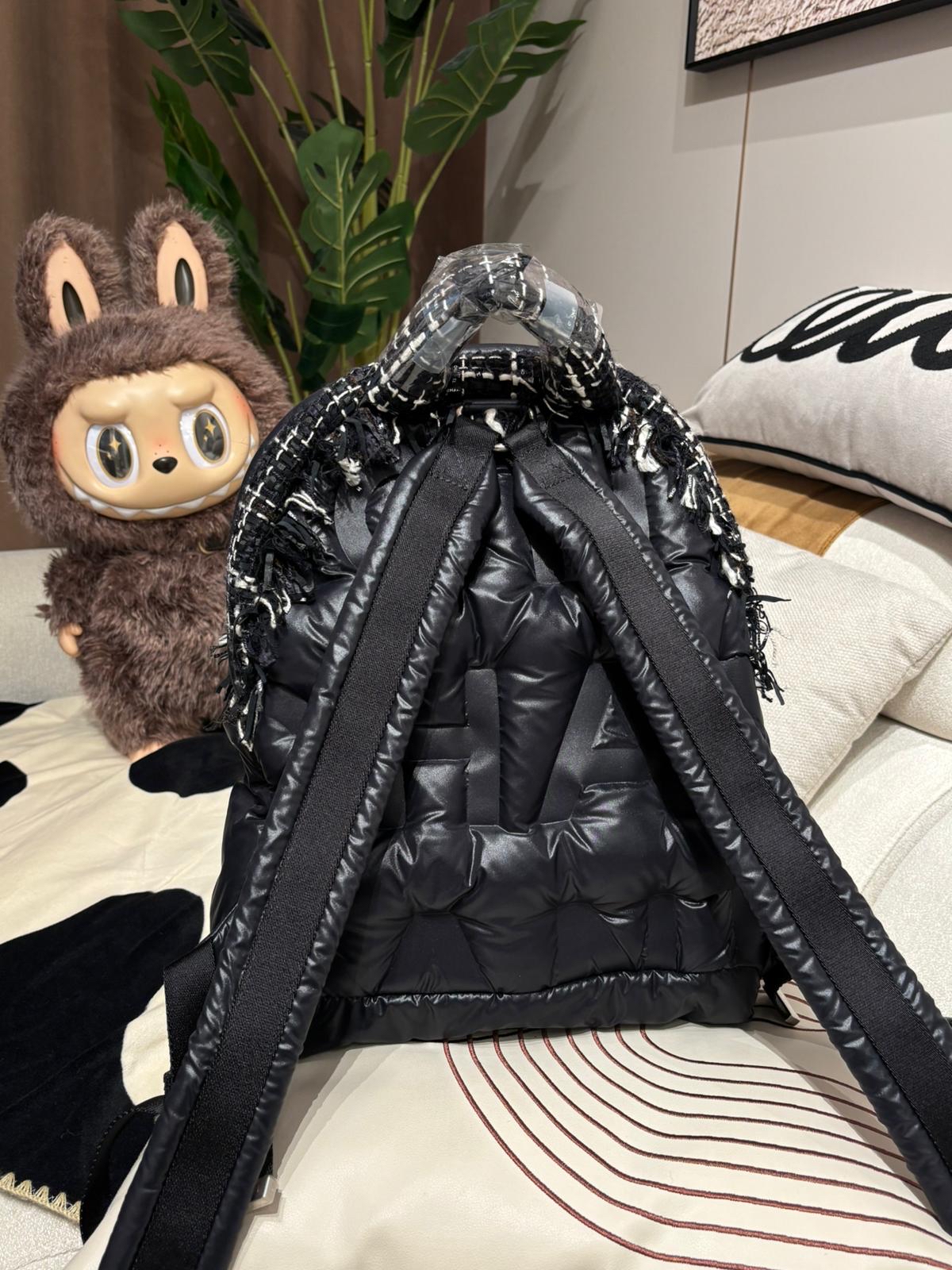 未使用品 Chanel coco cocoon backpack nylon 100%Authentic ,unused ✅貼✅dust bag