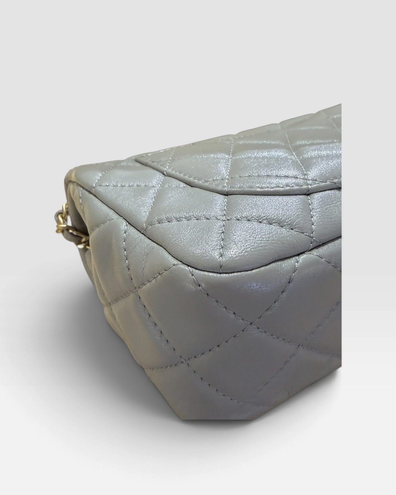 Pre-owned Chanel Rectangular Pearl Crush Bag / Product Code: A092301