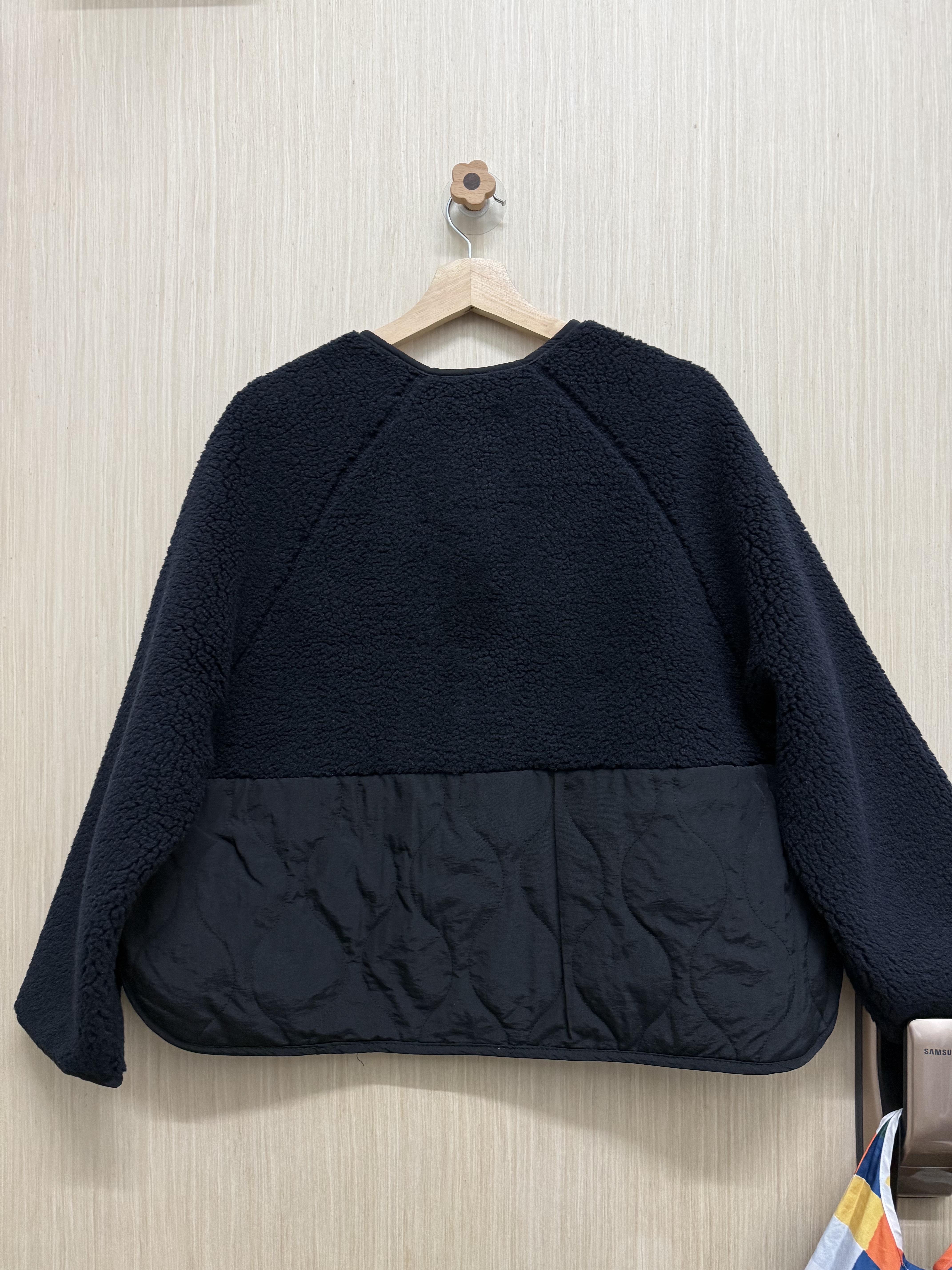 拼布搖粒絨外套（黑色）