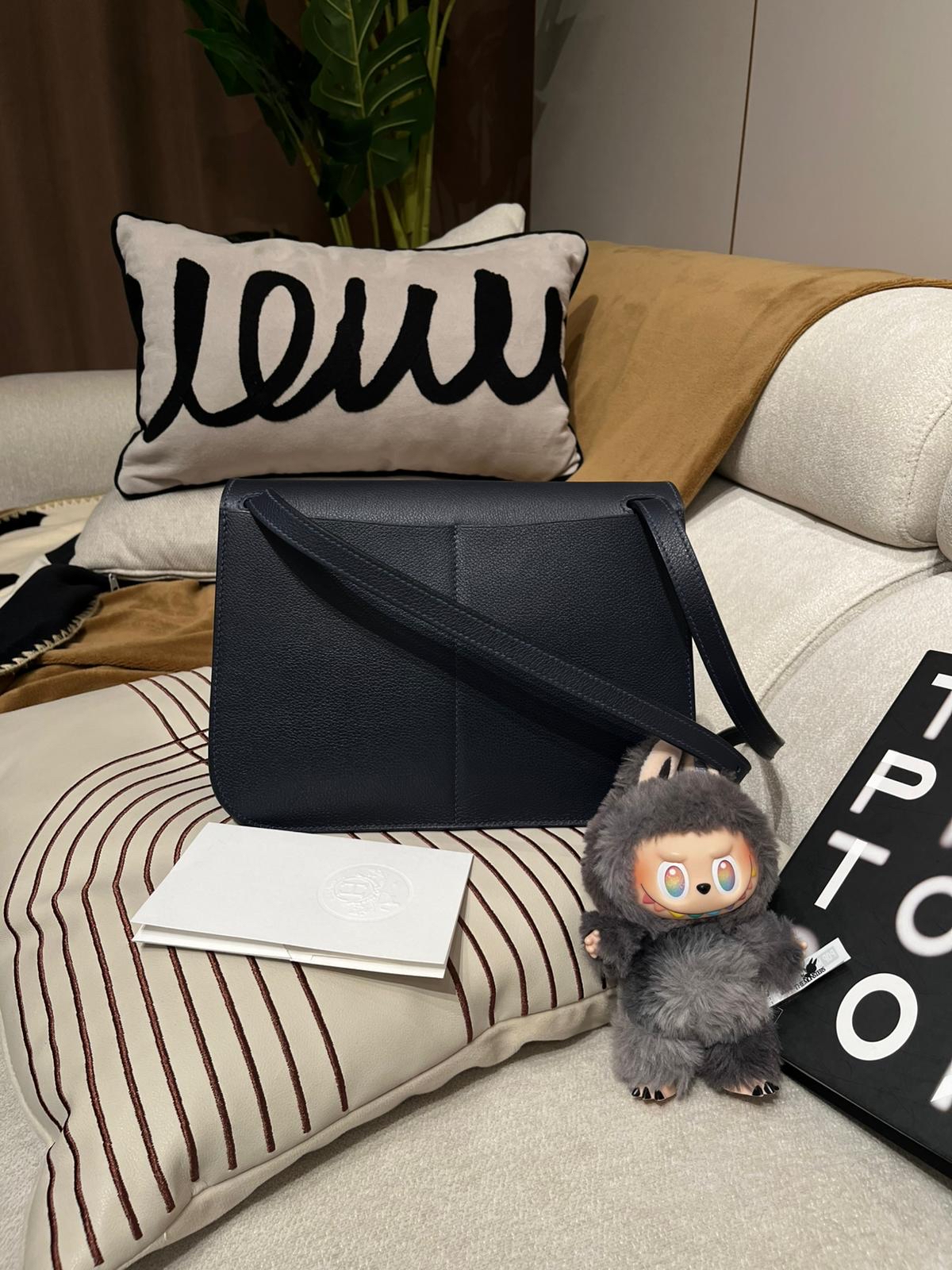 Hermes Halzan 25,STAMP U,BLEU NUIT 100%Authentic ,98%new ✅收據✅dust bag✅box 