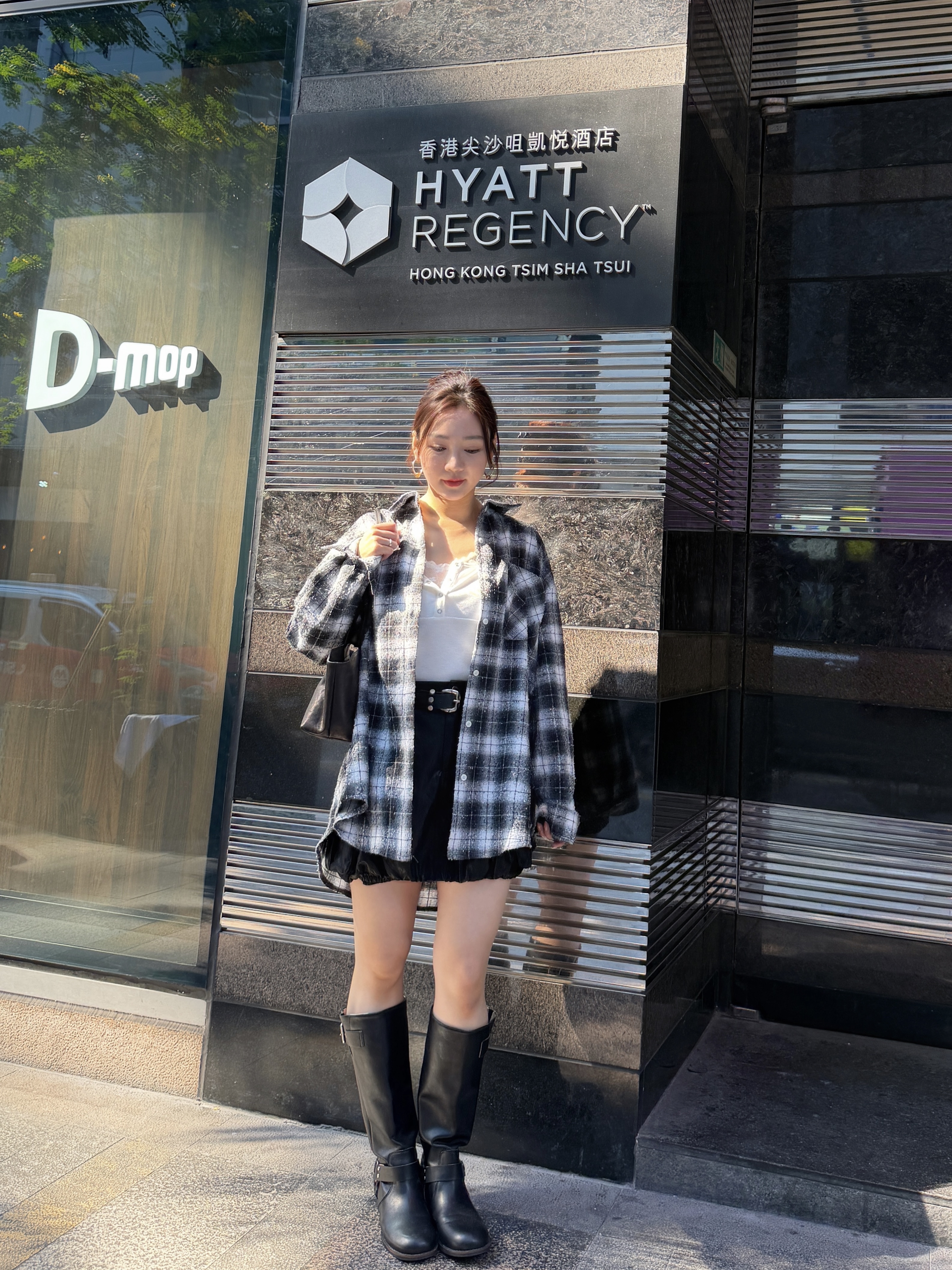 黑白格紋恤衫