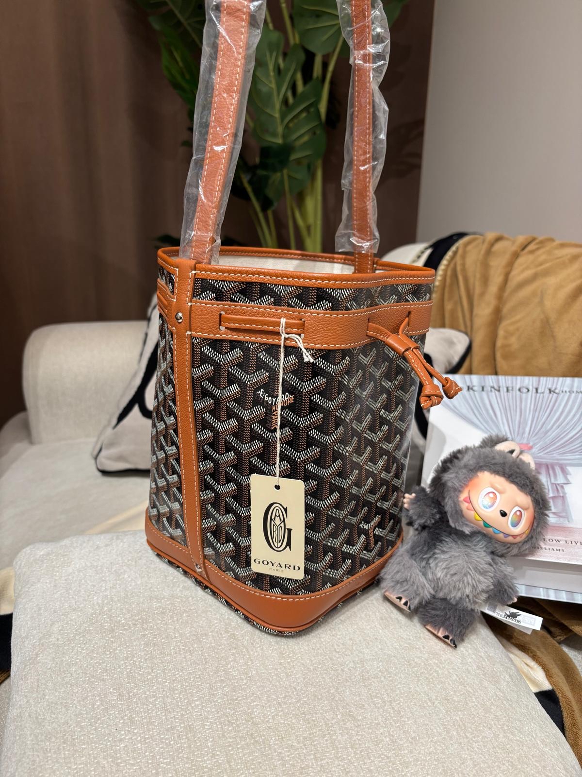 全新 Goyard petit flot bucket tan 100%Authentic ,100%new全新貨品 ✅收據副本✅dust bag✅booklet 