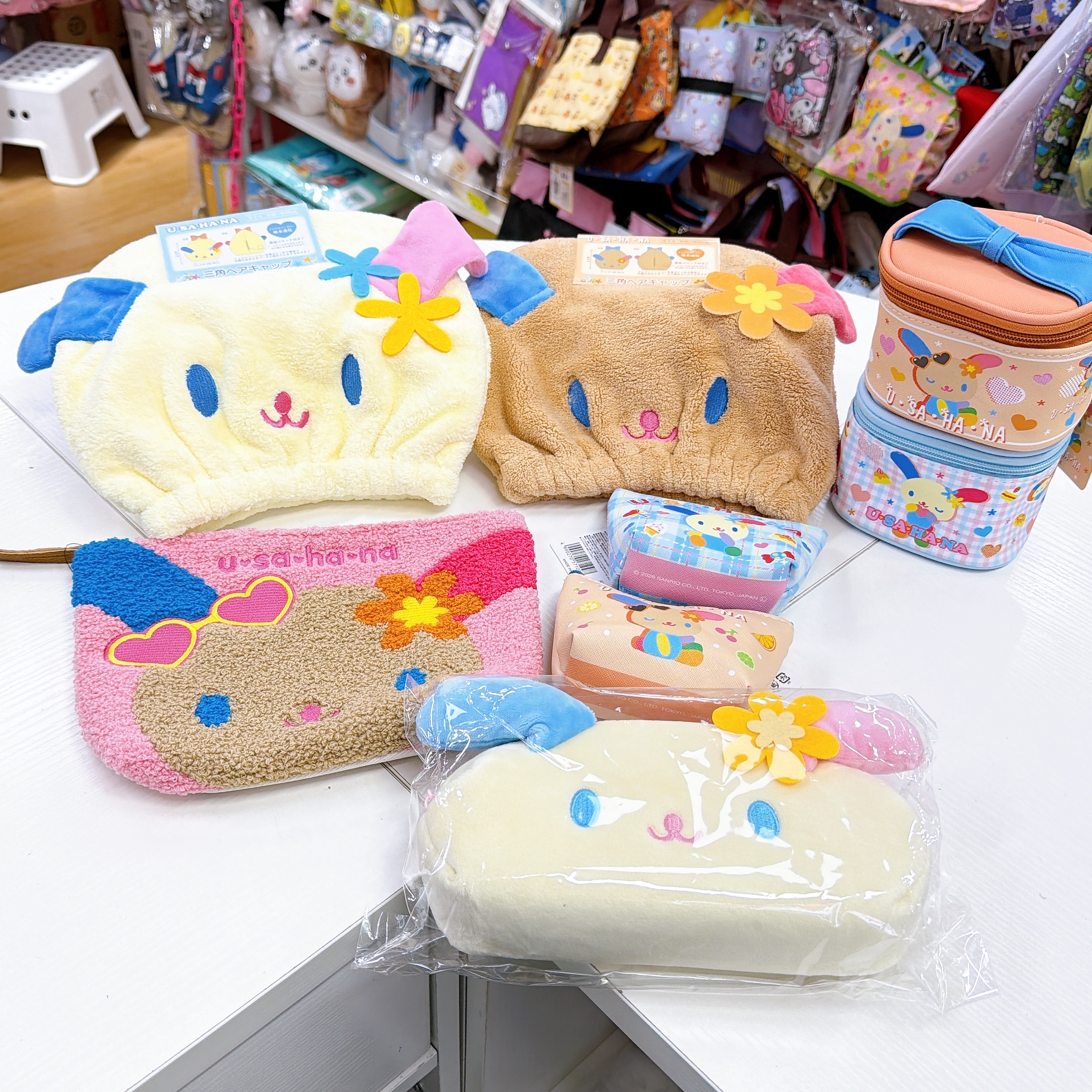 日本直送Sanrio usahana 新款化妝袋文具產品