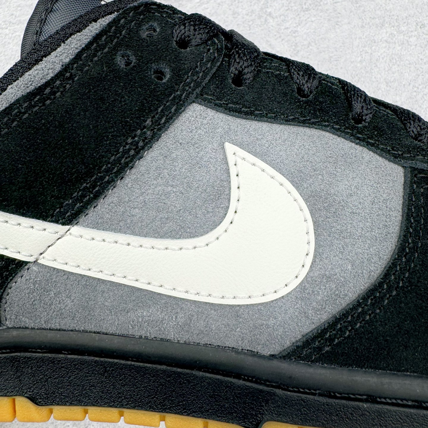 Nike Dunk Low SE HQ1931-001