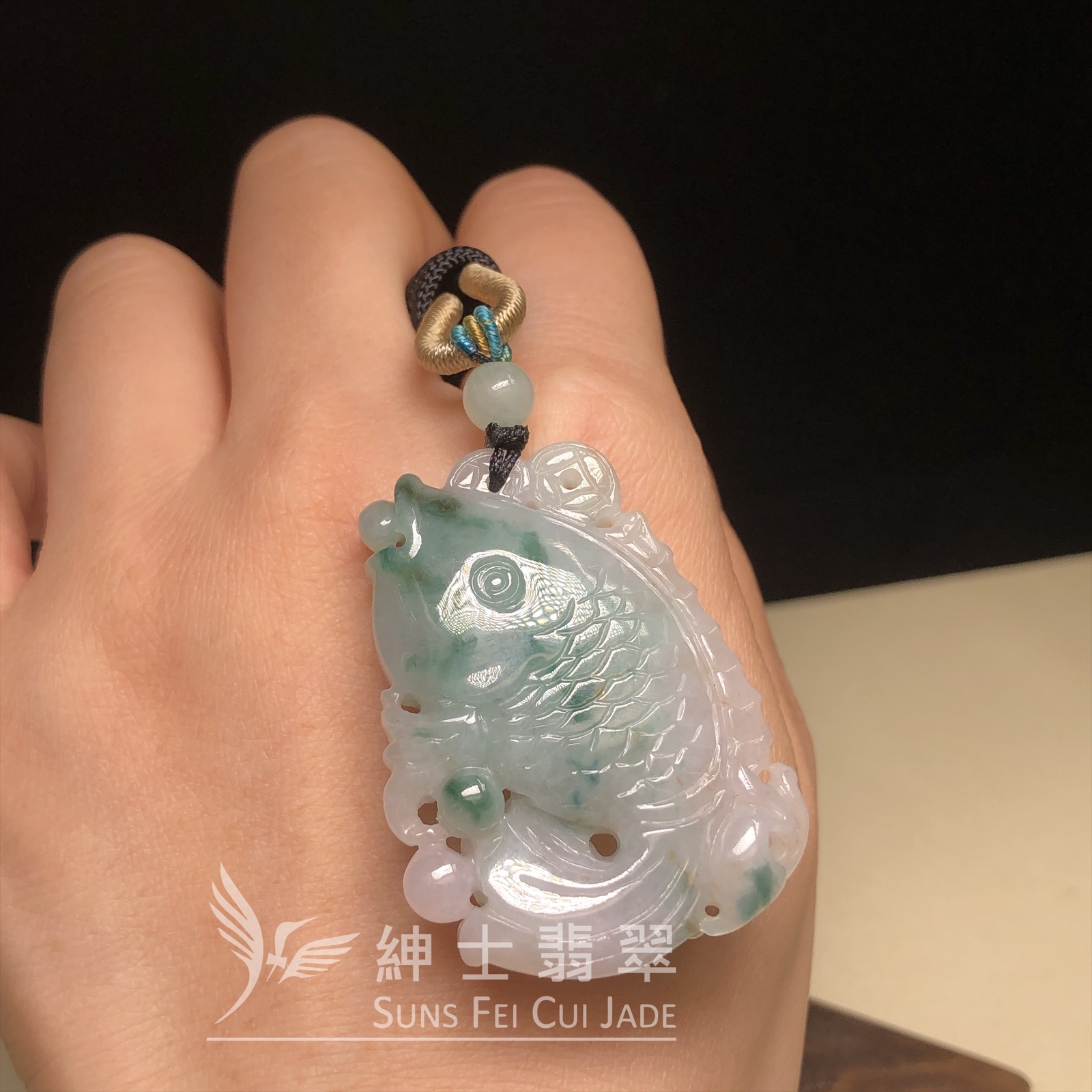 B08718 飄花年年有餘吊墜