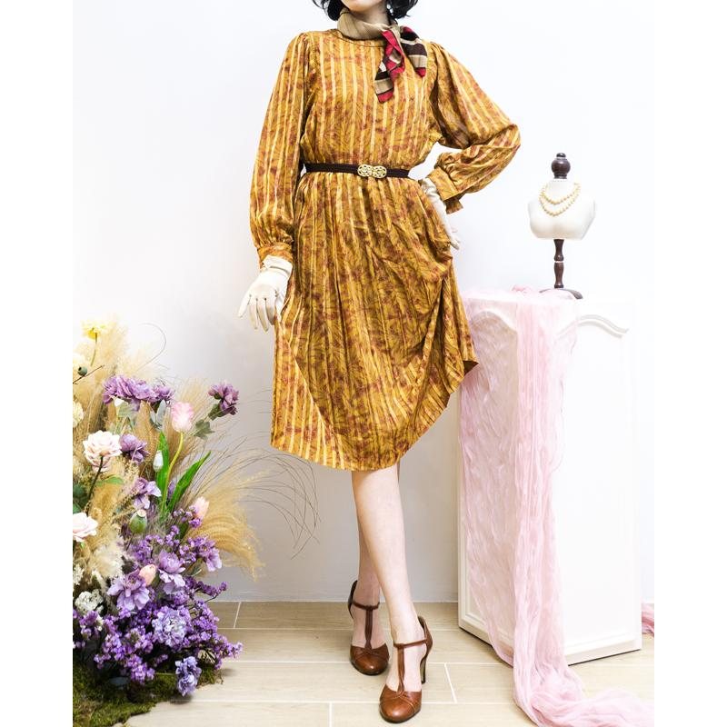 Vintage Japanese Brown and Yellow Vertical Stripe and Leaf Pattern Day Dress（MT1608-76)