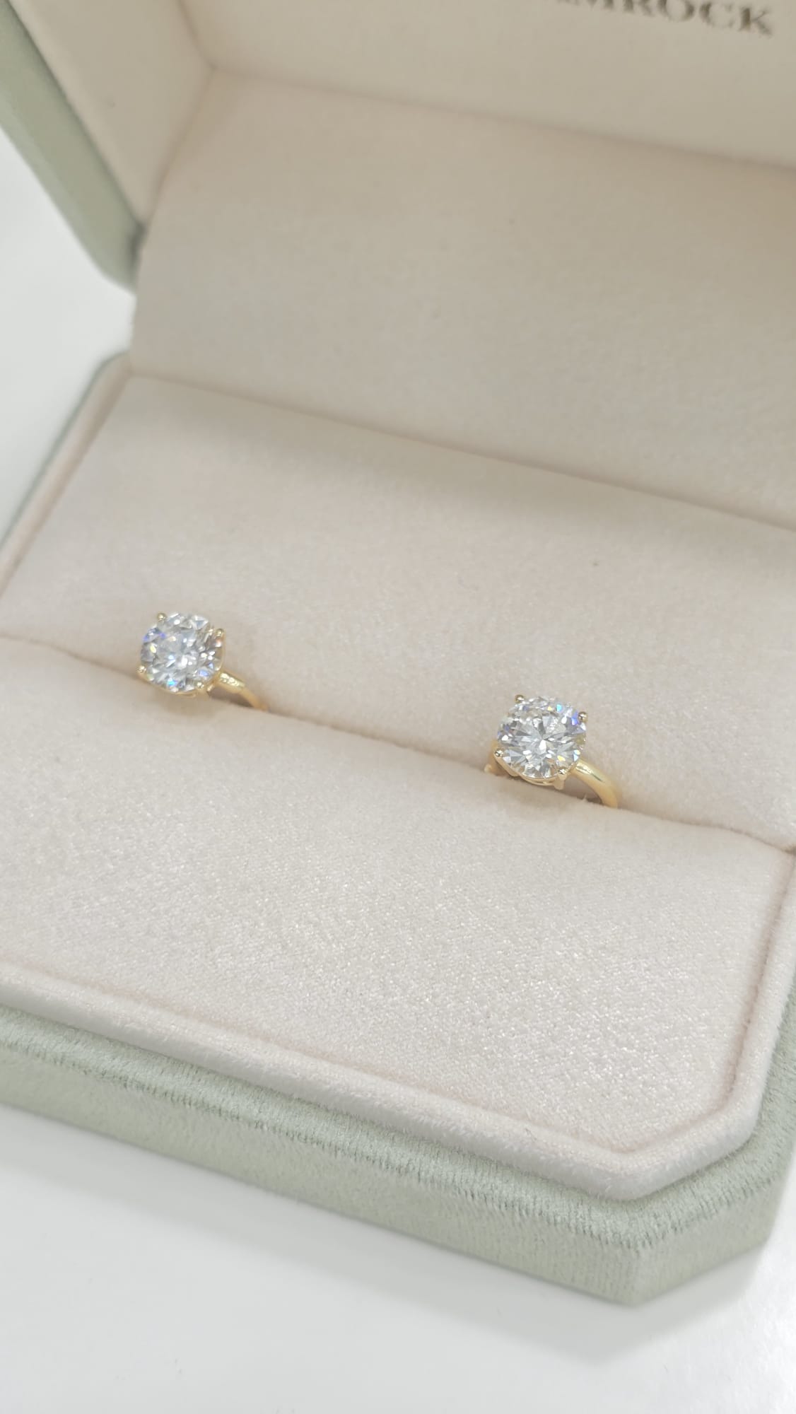 18K金培育圓形鑽石耳環 D2.09ct/2 G1.913g