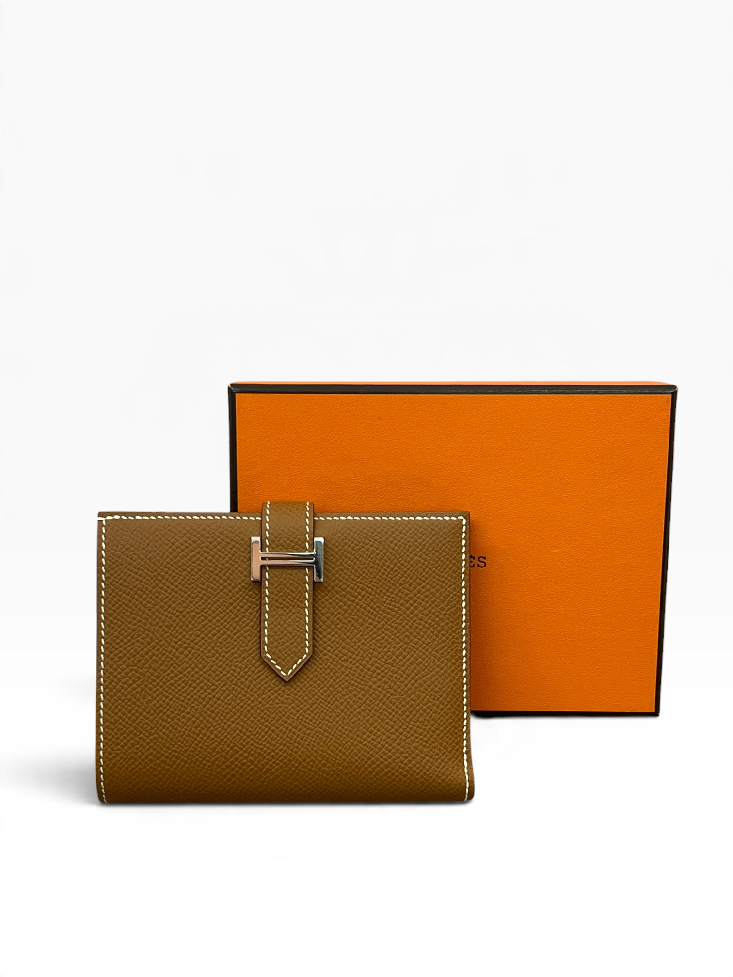 Pre-owned HERMÉS Wallet Stamp U/ Product Code: 101103