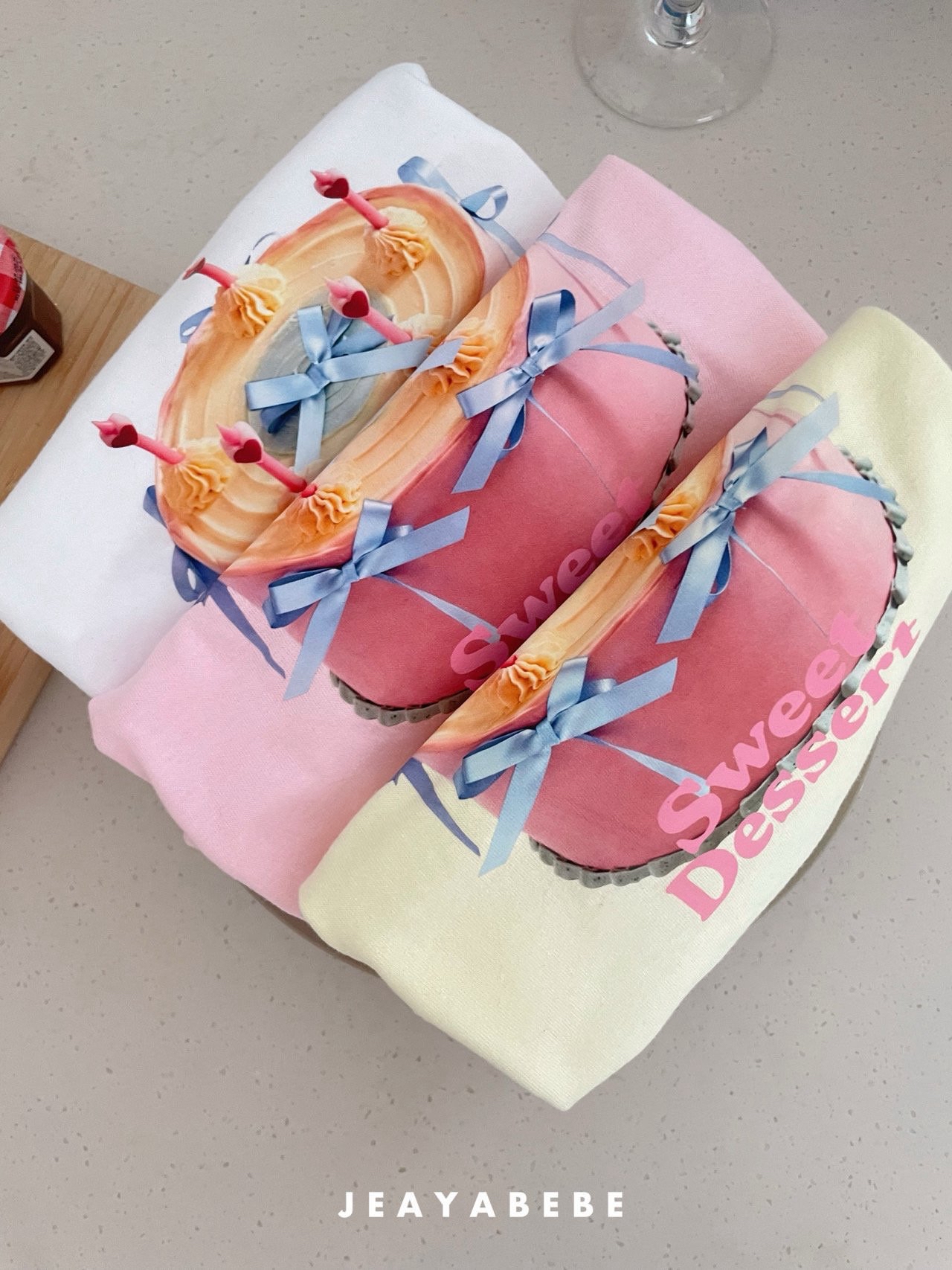 🇰🇷jeayabebe tee