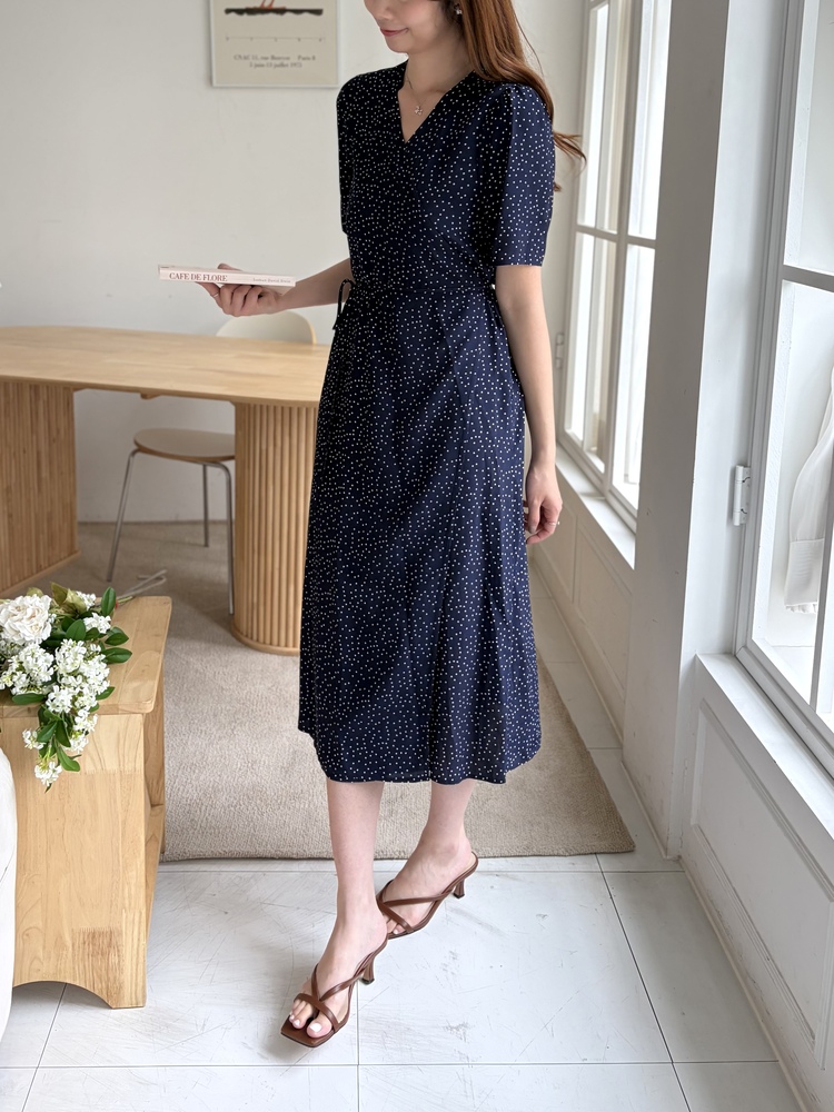 [限量!!] Isa Dotted Wrap Dress
