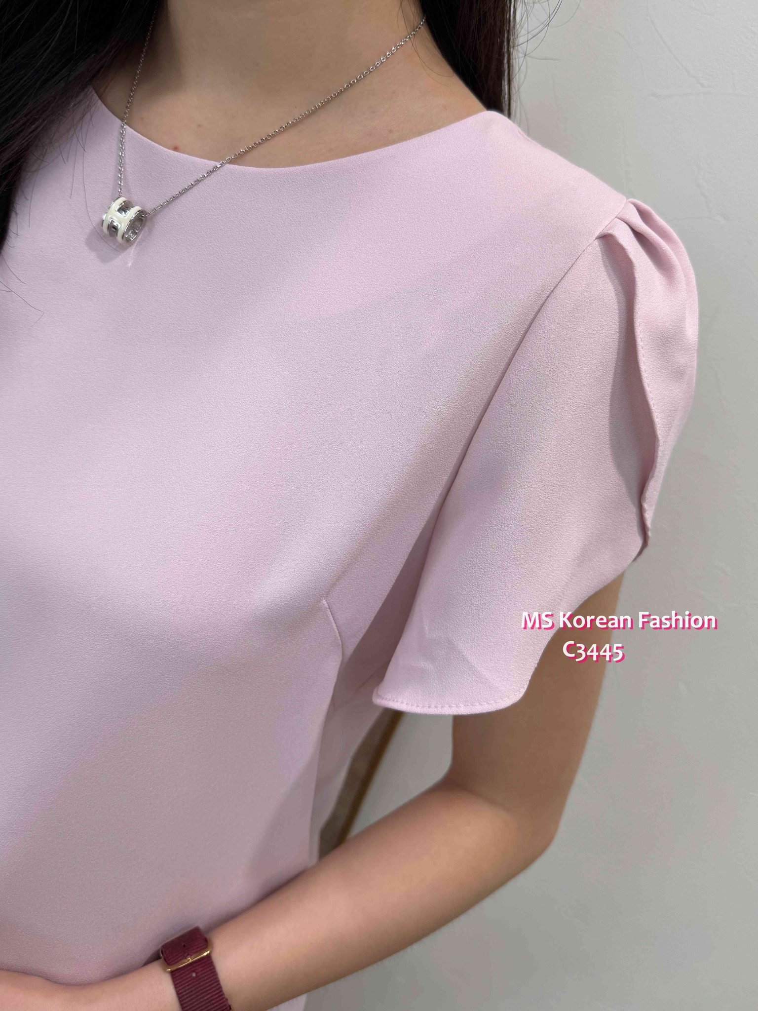 C3445 韓國🇰🇷靚料荷葉袖top