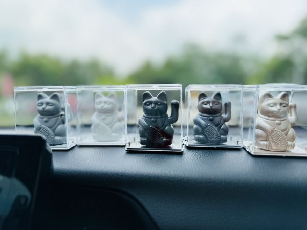 📦訂購 台灣代購 la boite Double Lucky! Cats Lucky Cat Solar 太陽能招財貓