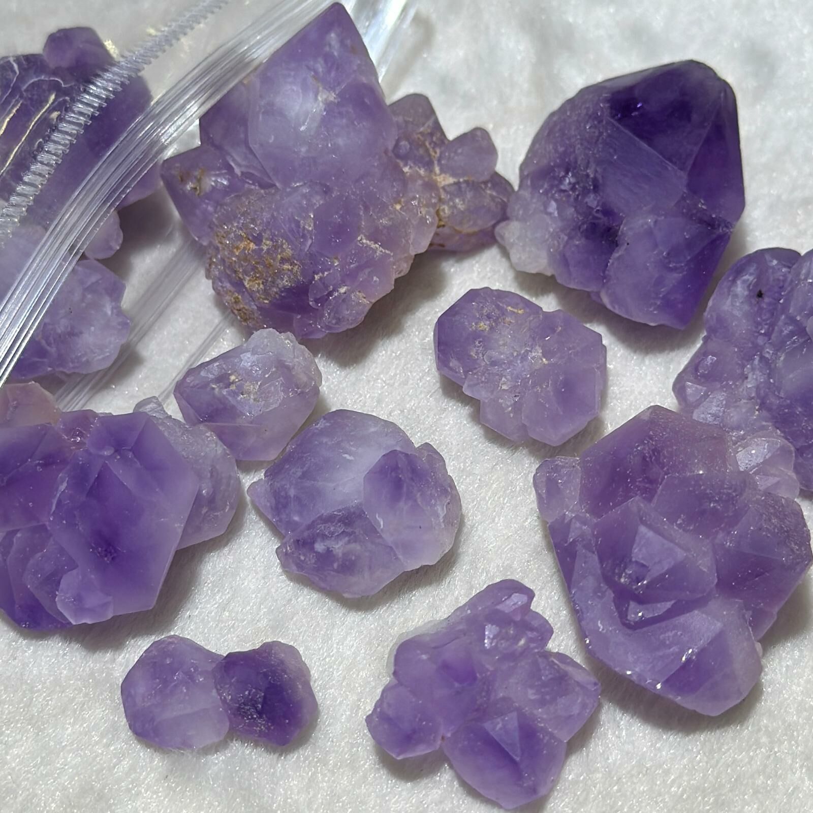 紫晶花 原石 120g +/-