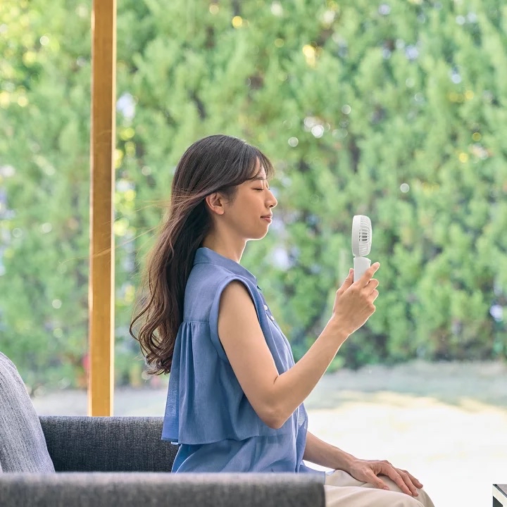 日本預訂📍日本RHYTHM x Snoopy圖案夏日風扇仔