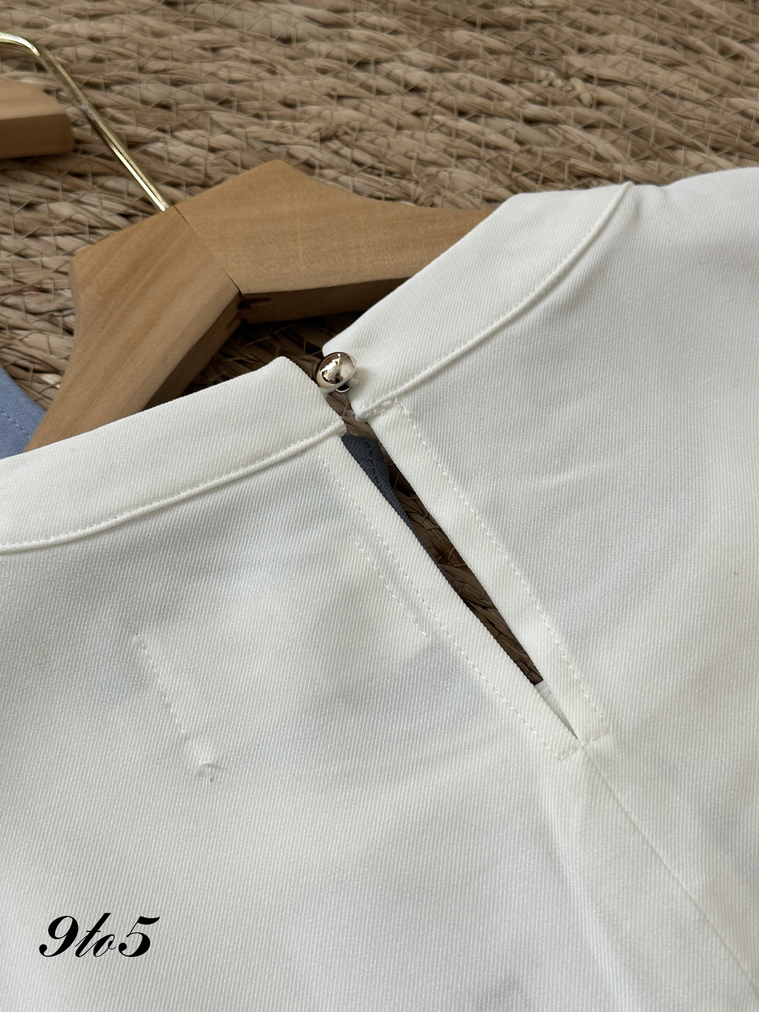 T4070 Sleeveless Crop Top - 3 Colors 