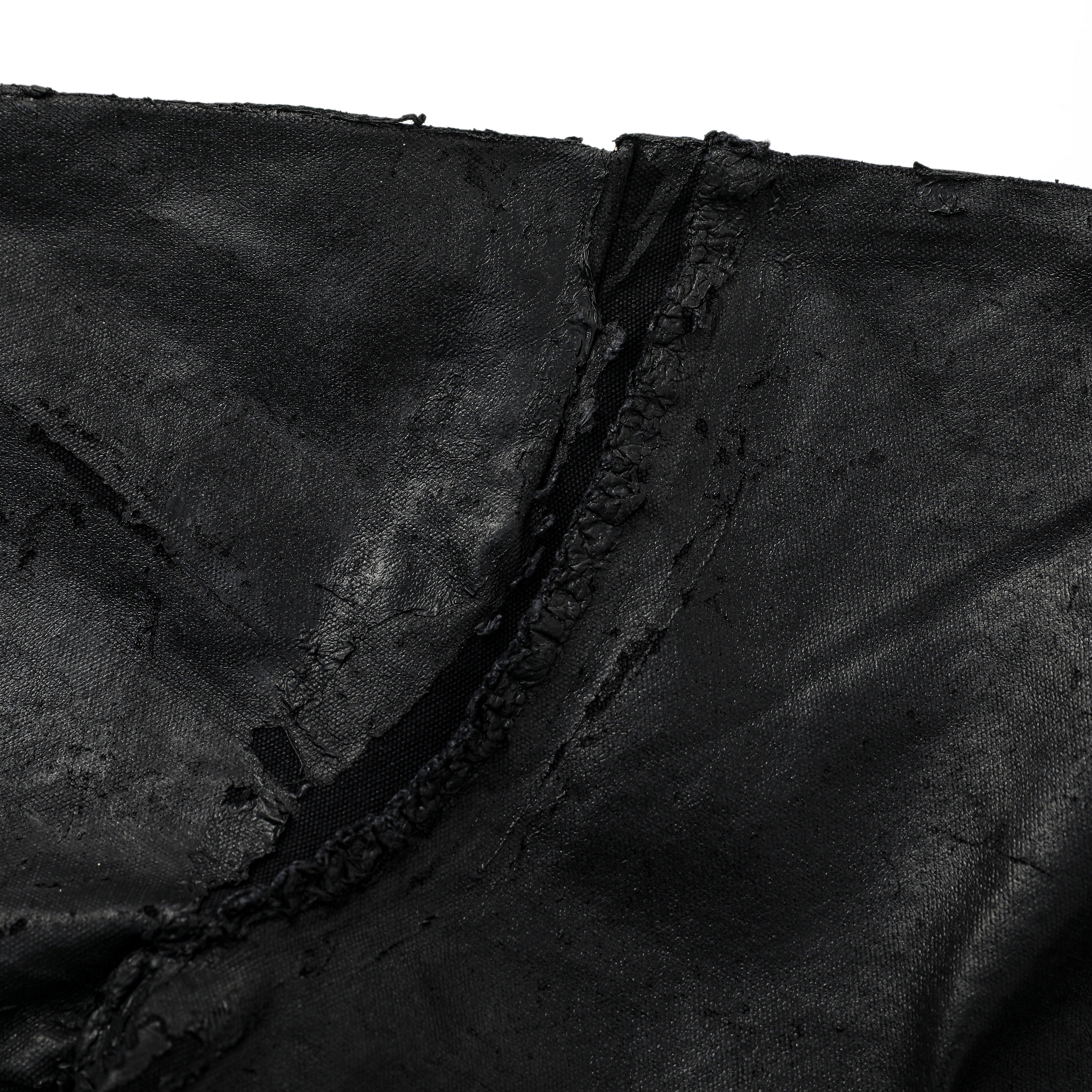 VAR-44｜MOLTING SHELL · COATED-CANVAS ZIP HOODIE