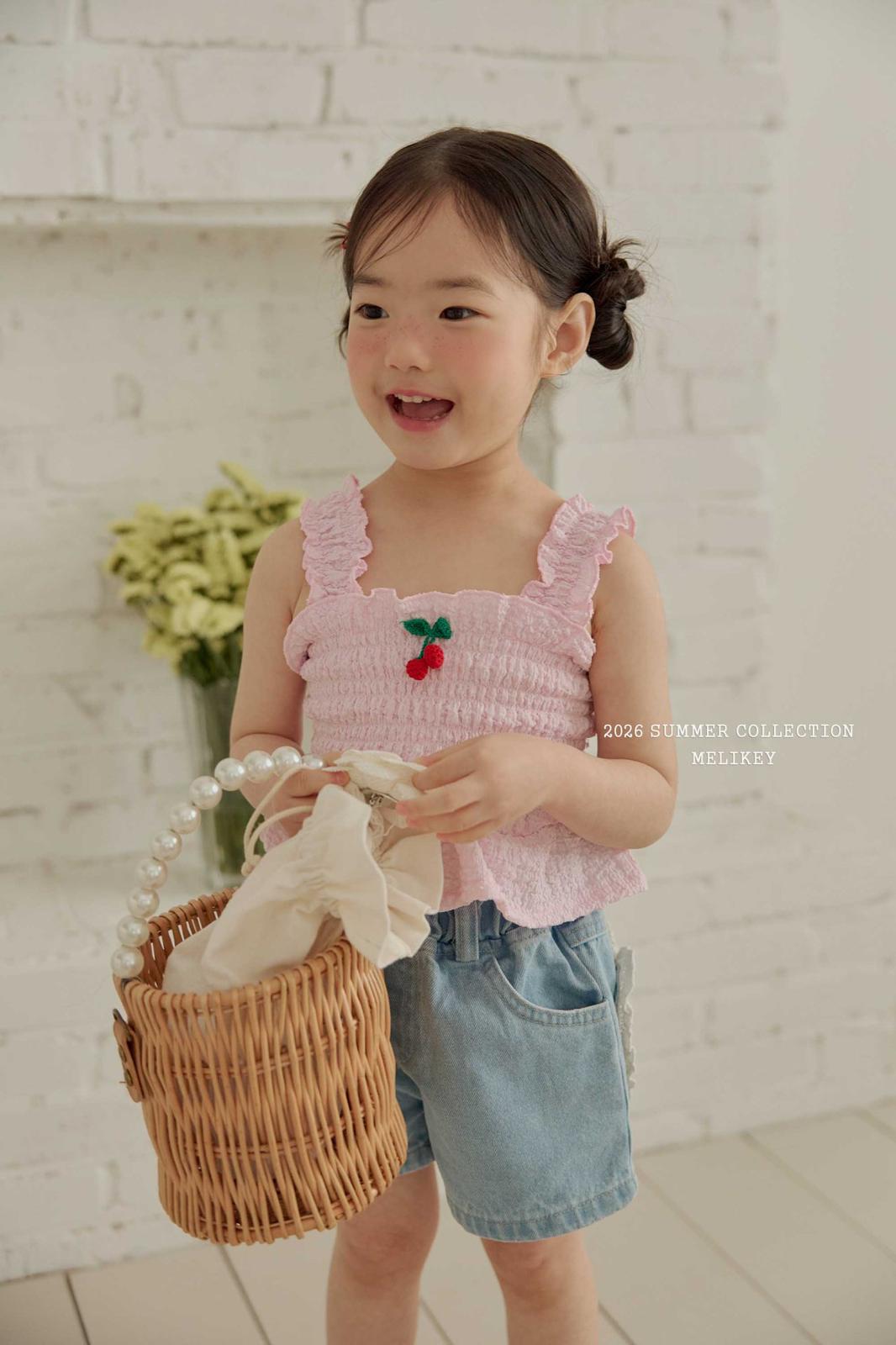 CP4166 Top