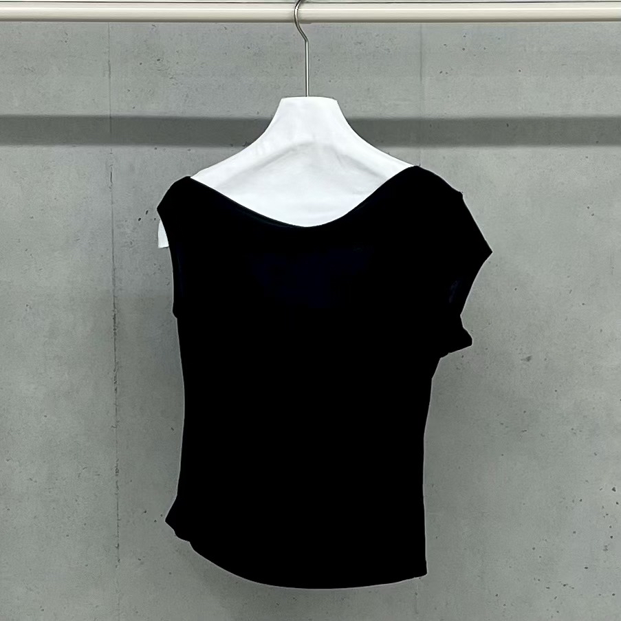 (2026SS) HELDER - TOP