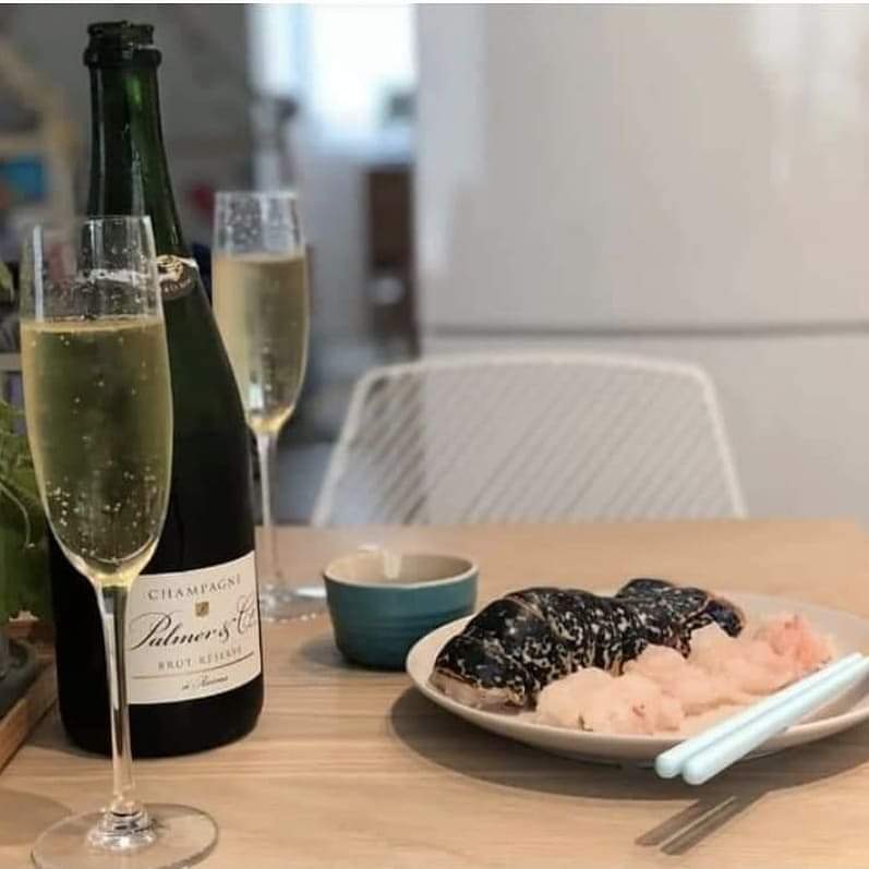 🇬🇧 生猛超甜有膏英國藍龍蝦🦞 10両至3.5斤/隻