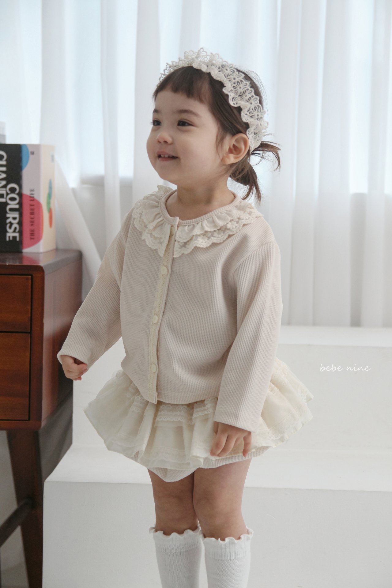 🌸預訂 韓國直送🌸🇰🇷Bebenine兩色蕾絲層疊裙擺燈籠褲