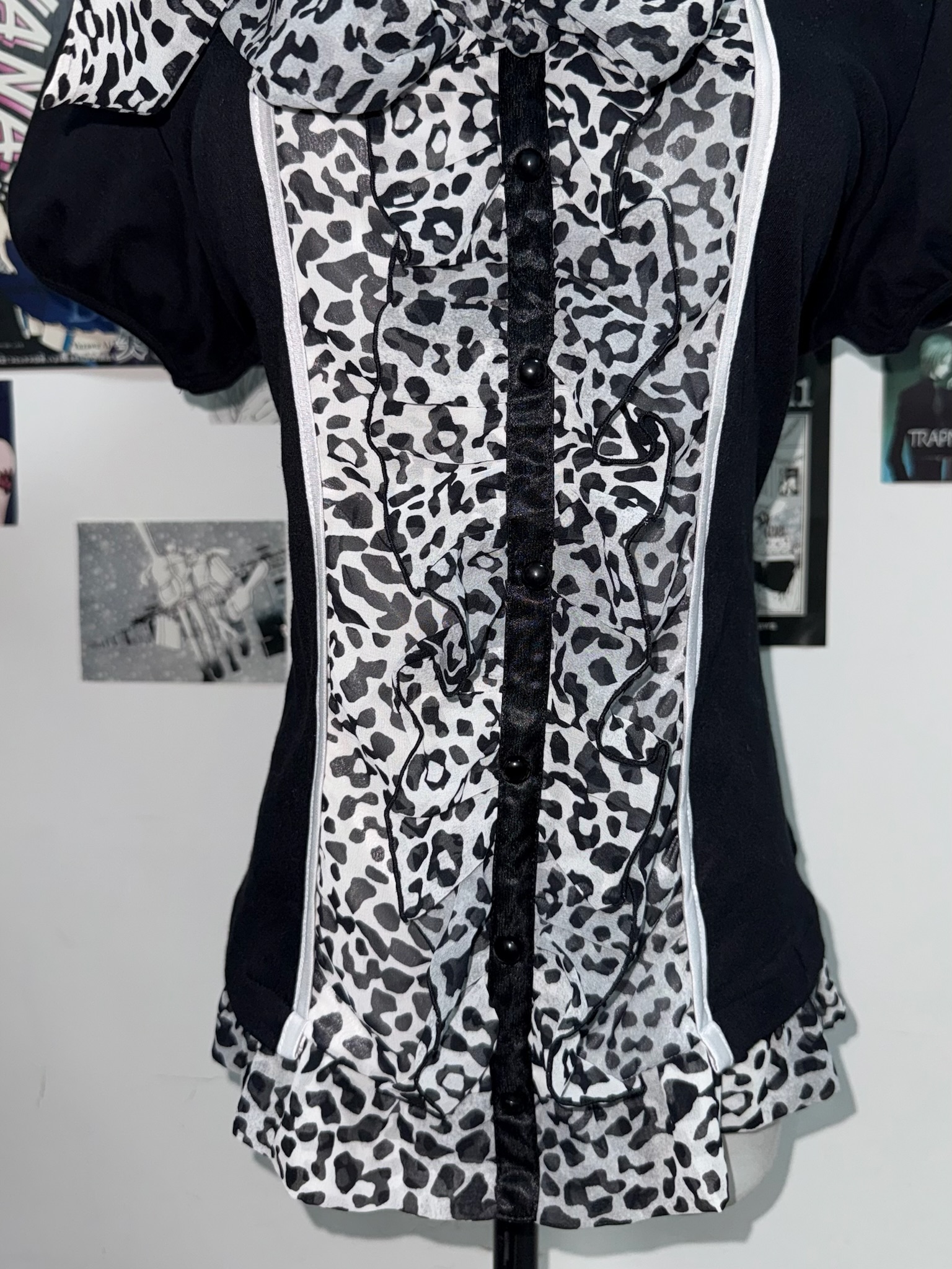 Contrast Piping Square Neck Blouse with Leopard Mesh