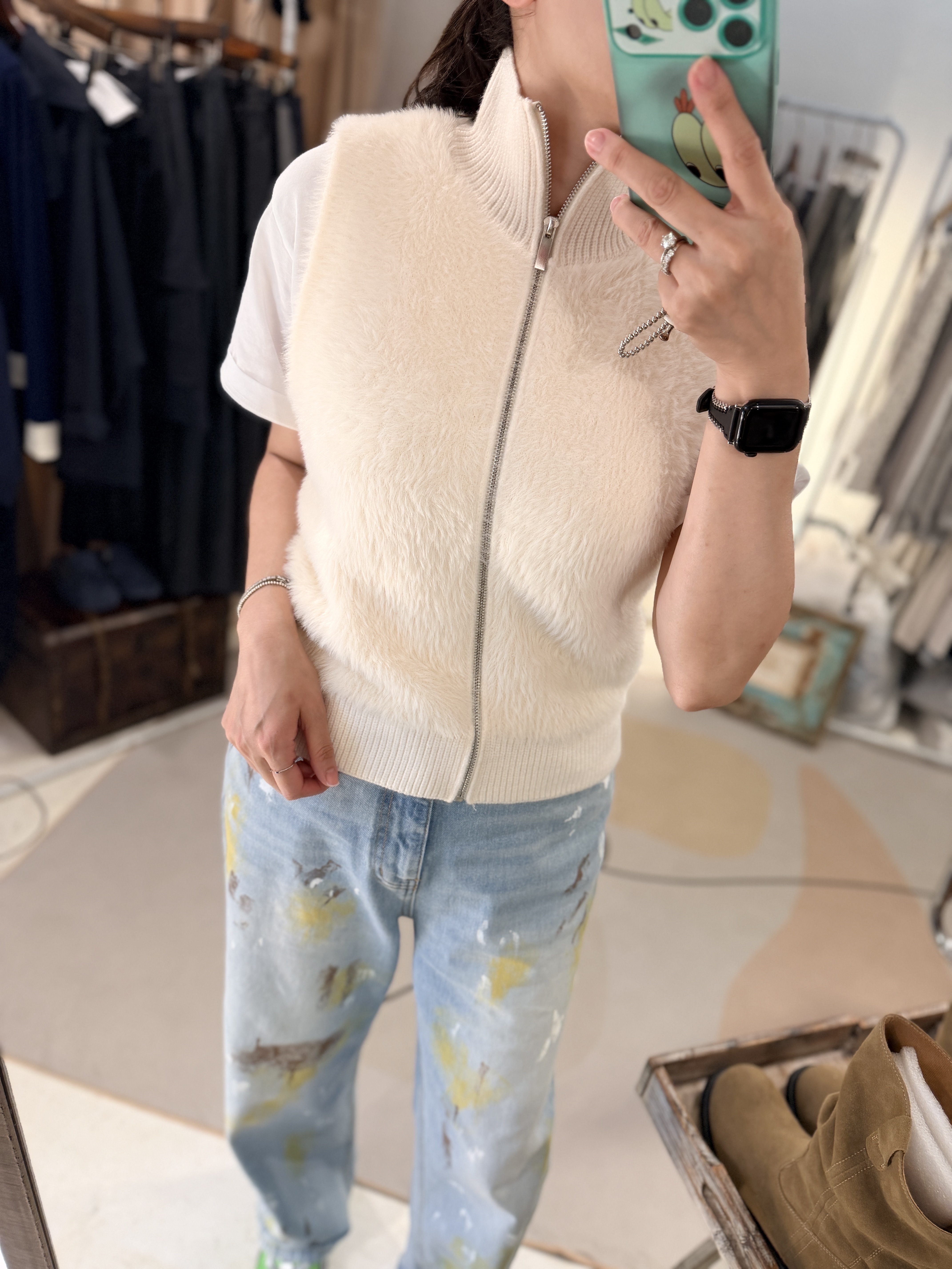 Fake fur vest outer