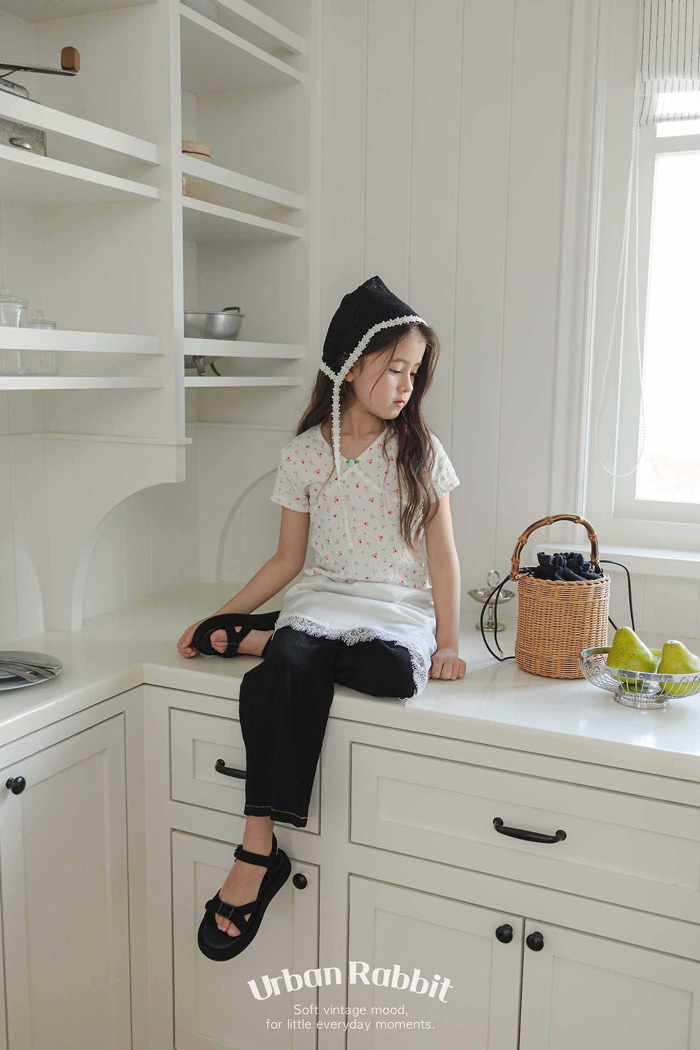 🇰🇷Urban Rabbit tee