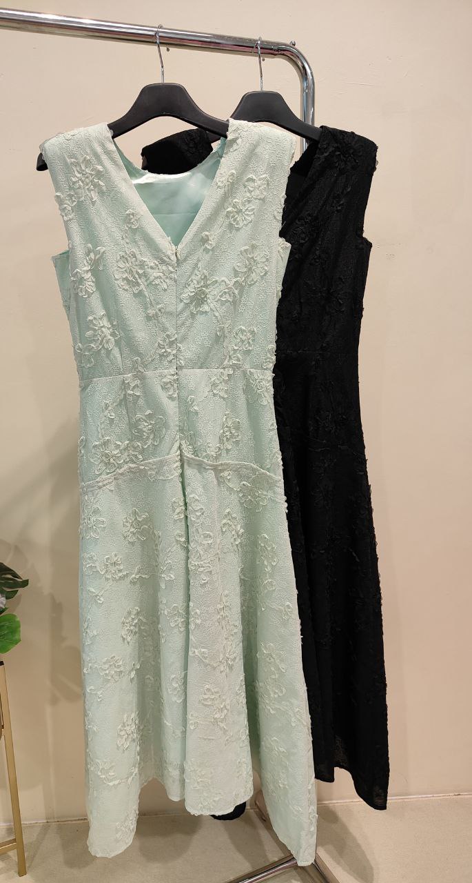 刺绣立体花朵优雅连身裙 2083