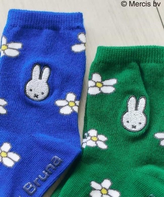 🇯🇵預訂 日本直送🇯🇵Apres les cours x Miffy系列兩色人物刺繡花花襪子