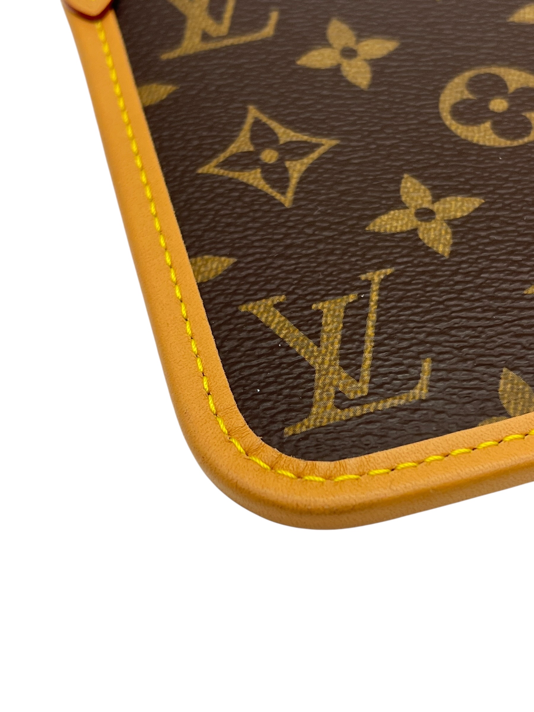 Pre-Owned LV Carry All / Product Code: 061408