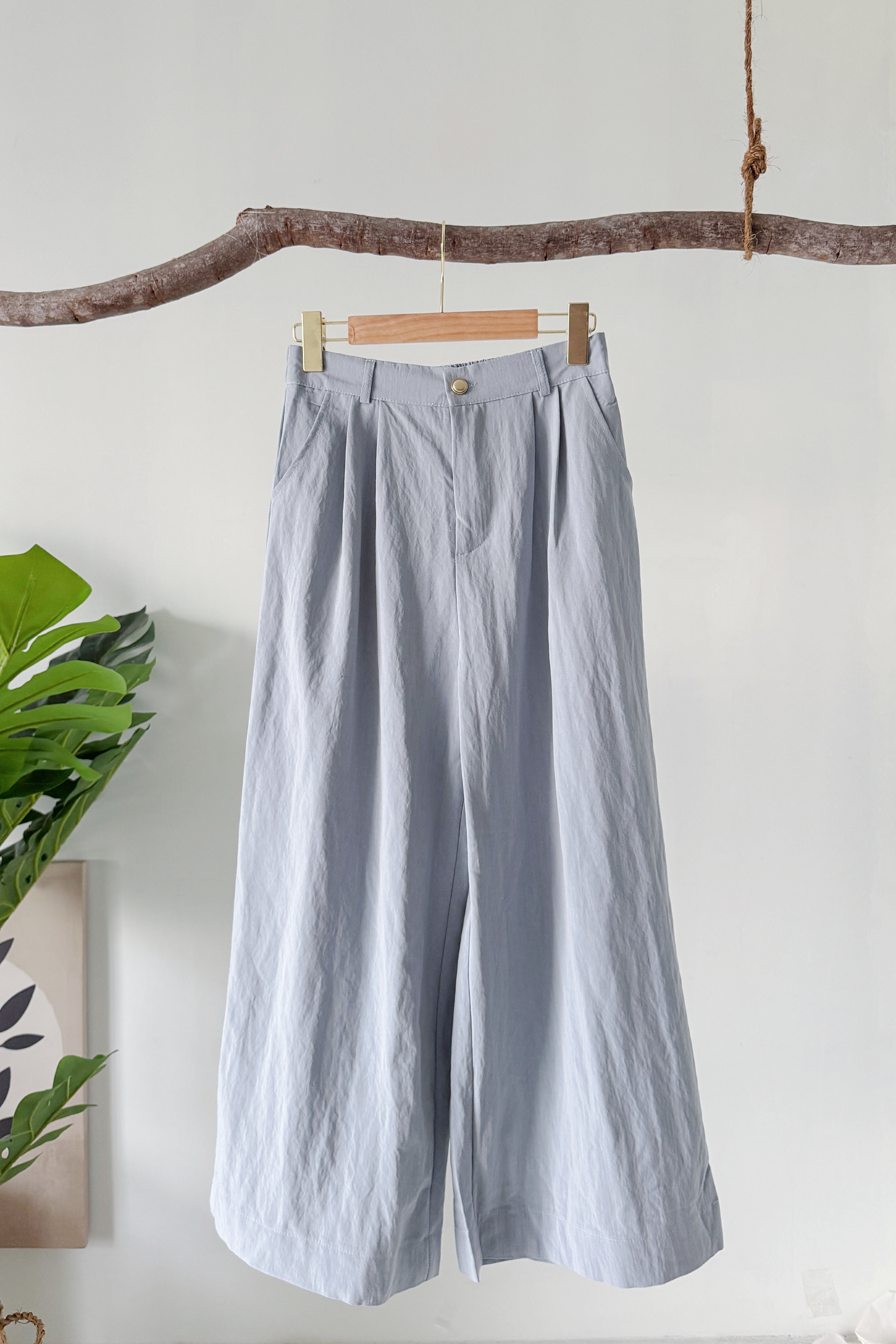 高级感简约垂感西裤