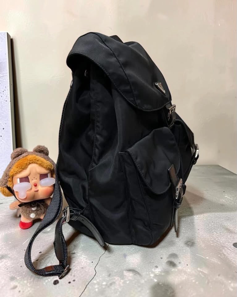 Prada Nylon Backpack  100%Authentic, 98%New ✅dust bag