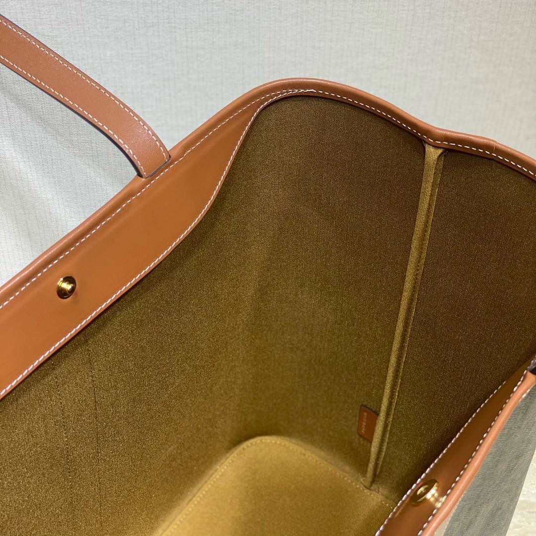 🔥大货实拍图 𝗖𝗘𝗟𝗜𝗡𝗘♥𝗧𝗥𝗜𝗢𝗠𝗣𝗛𝗘 𝗖𝗔𝗡𝗩𝗔𝗦购物袋 型号：191112 尺寸：30*37*22cm