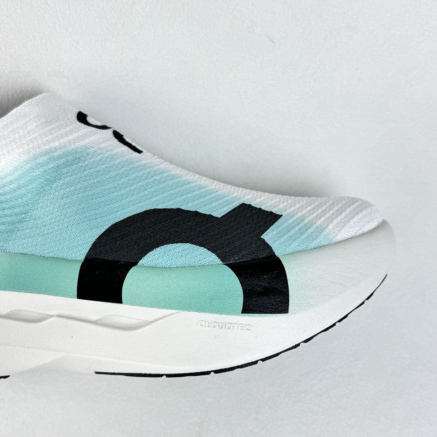 On Cloudboom Strike LS