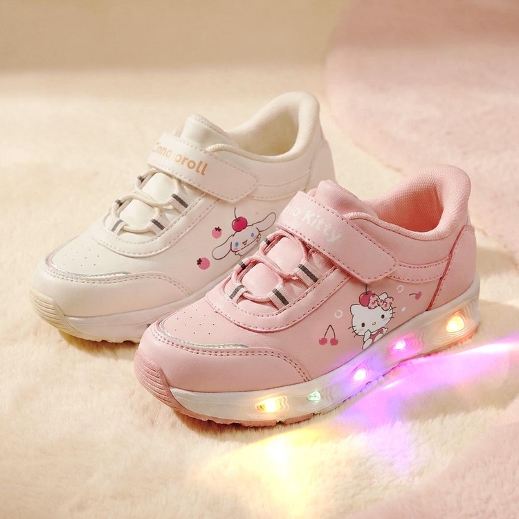 🇰🇷預訂 韓國直送🇰🇷Sanrio 玉桂狗人物印花魔術貼閃燈波鞋