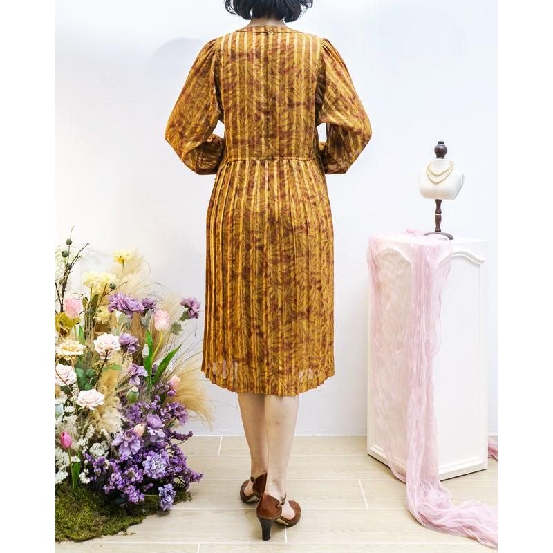 Vintage Japanese Brown and Yellow Vertical Stripe and Leaf Pattern Day Dress（MT1608-76)
